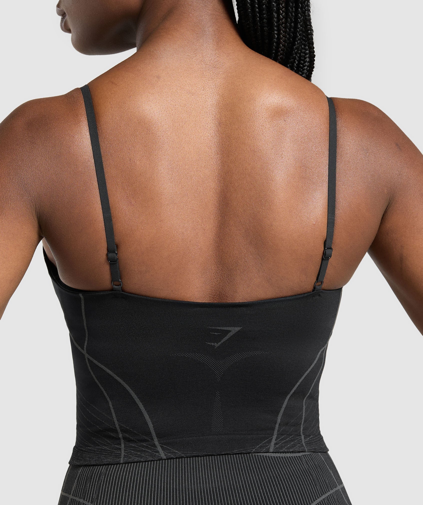 Gymshark Apex Seamless Midi Tank With Shelf - Black/Graphite Grey