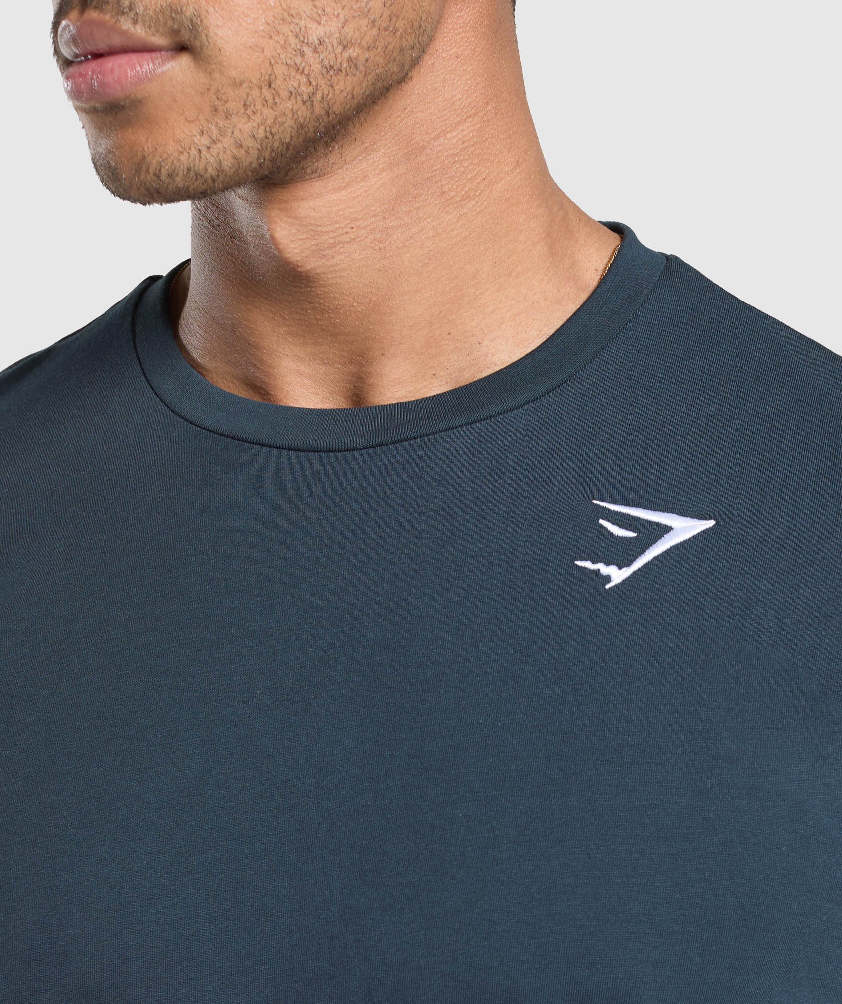 Gymshark Crest Long Sleeve T-Shirt - Navy