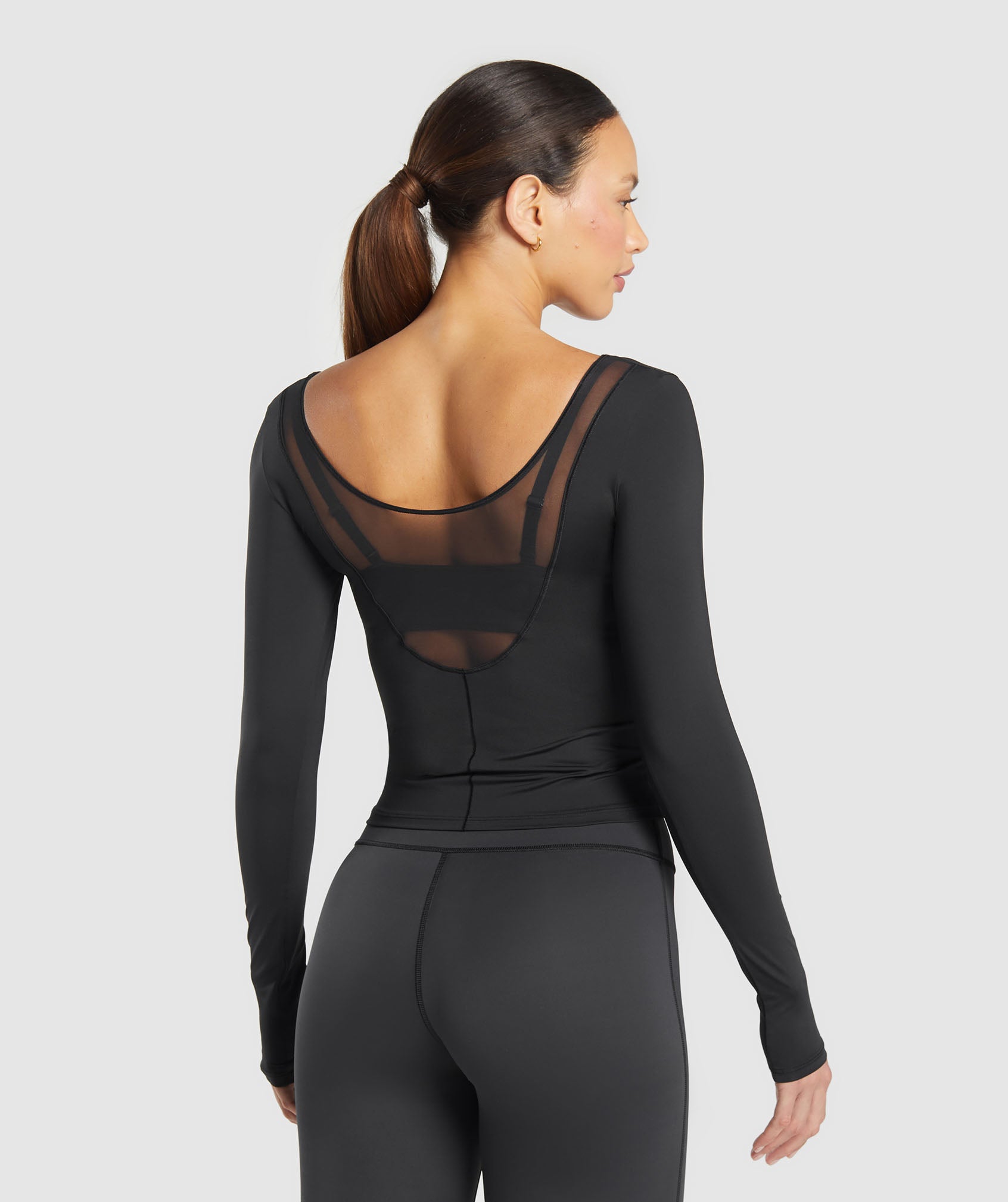 Gymshark Elevate Long Sleeve Top - Black