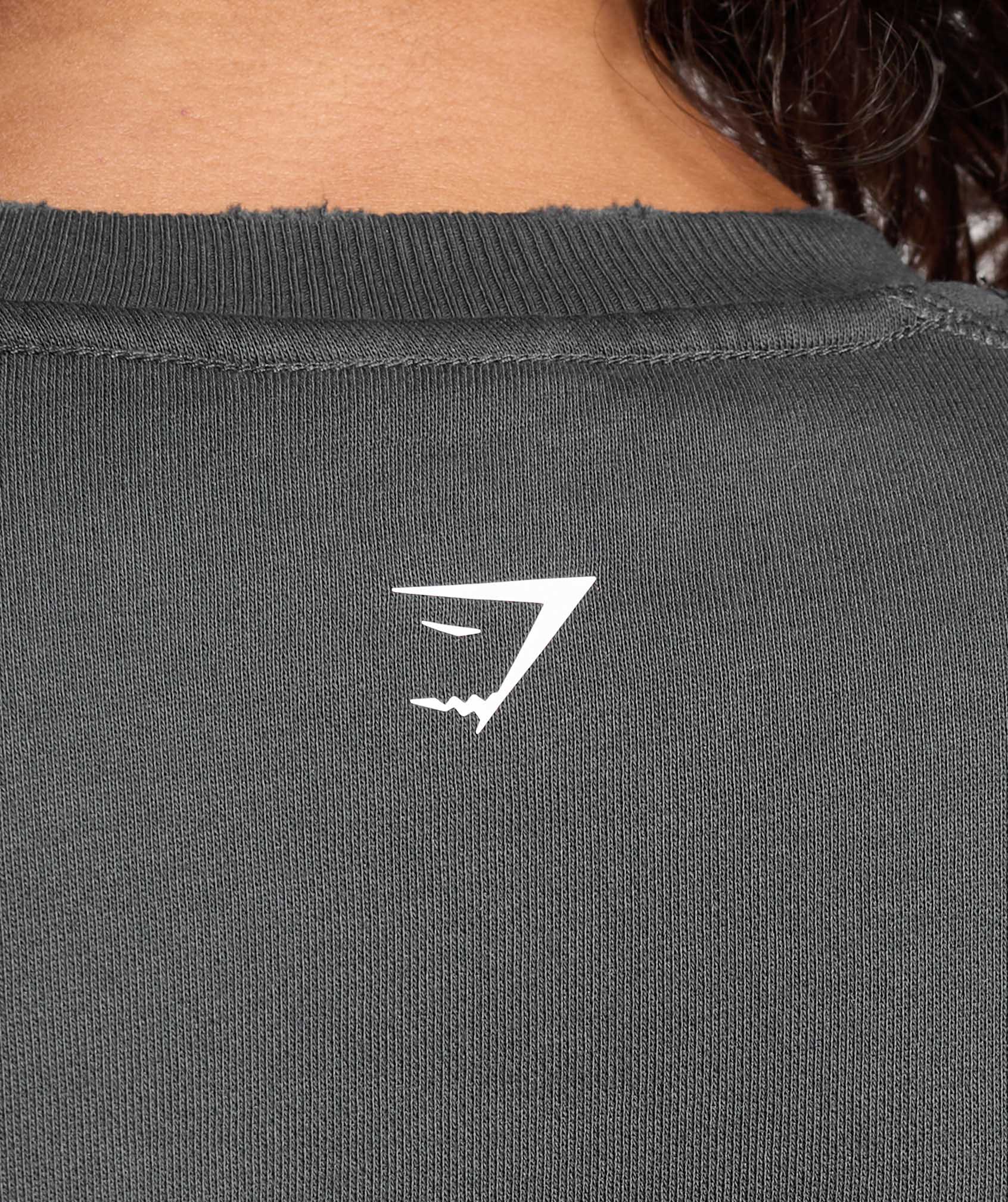 Gymshark Gains Washed Loopback Crew Neck - Asphalt Grey/Black