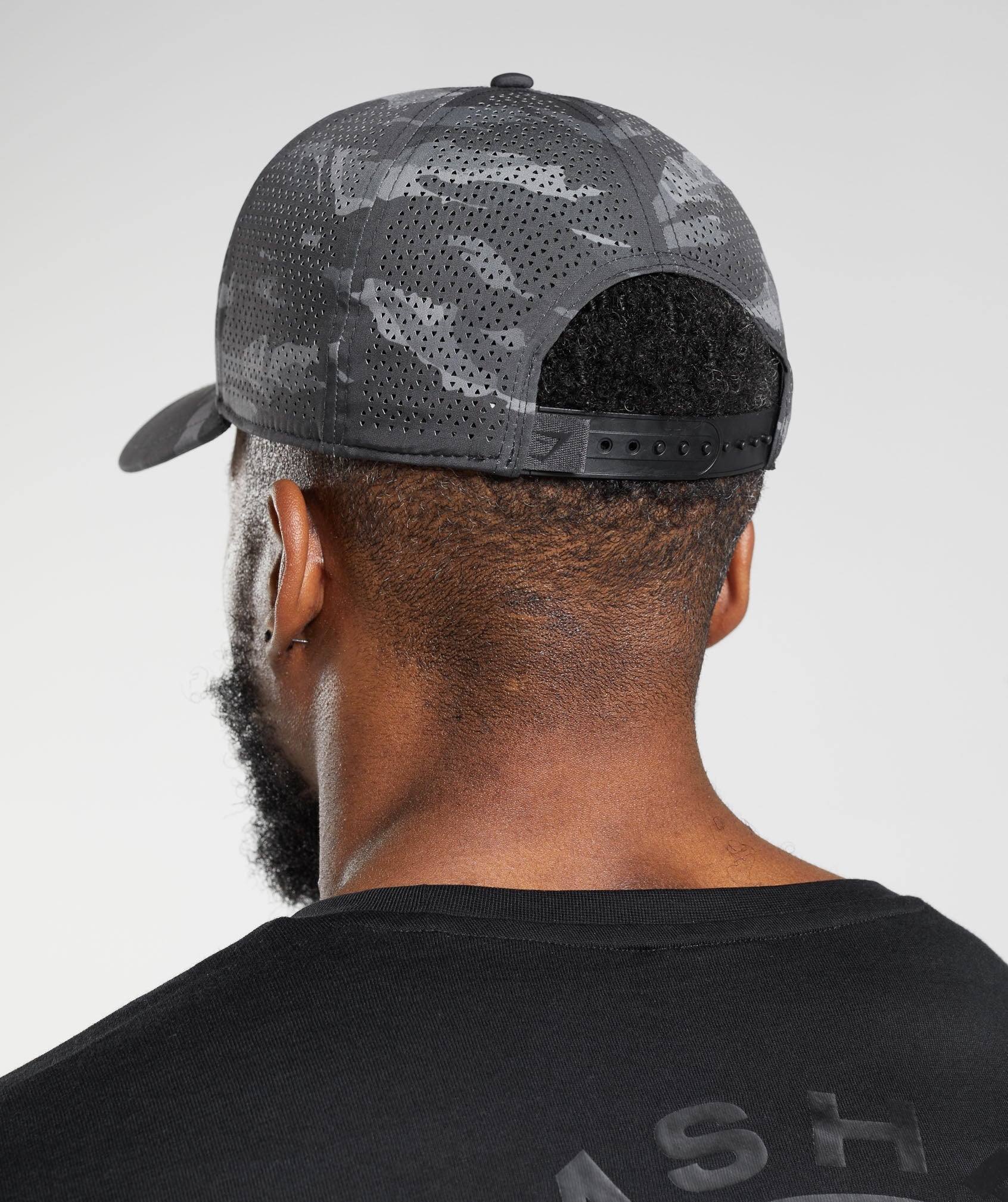 Gymshark Mesh Trucker - Black