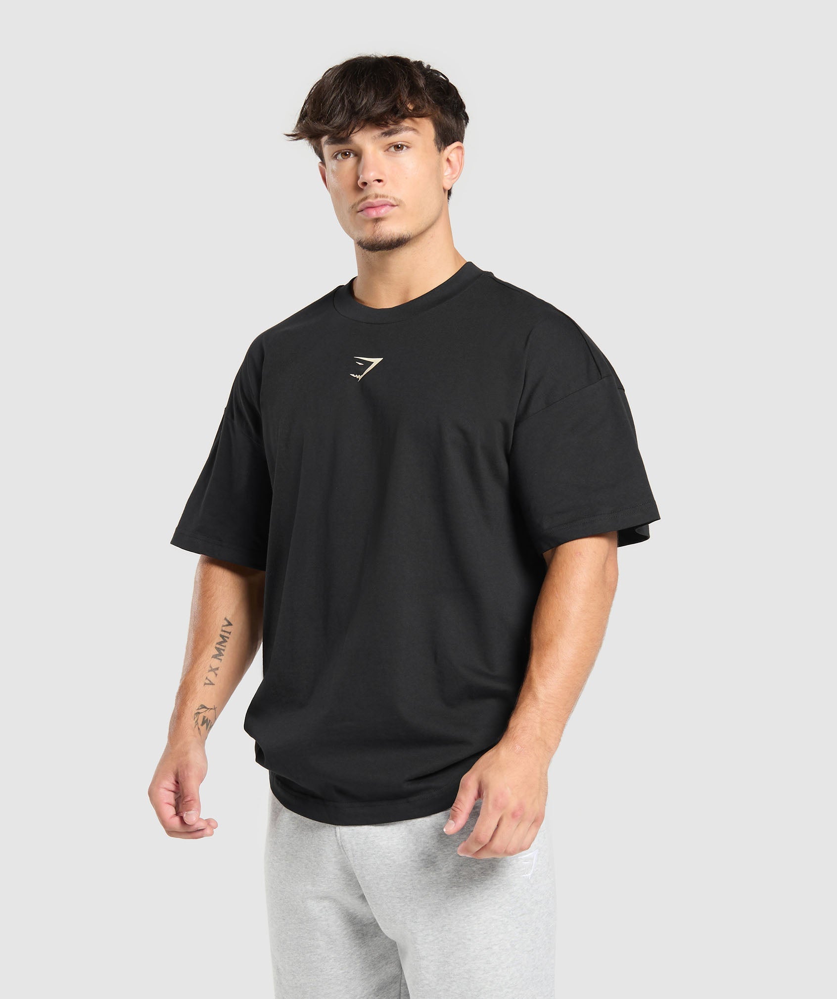 Gymshark Movin' Metal Graphic T-Shirt - Black