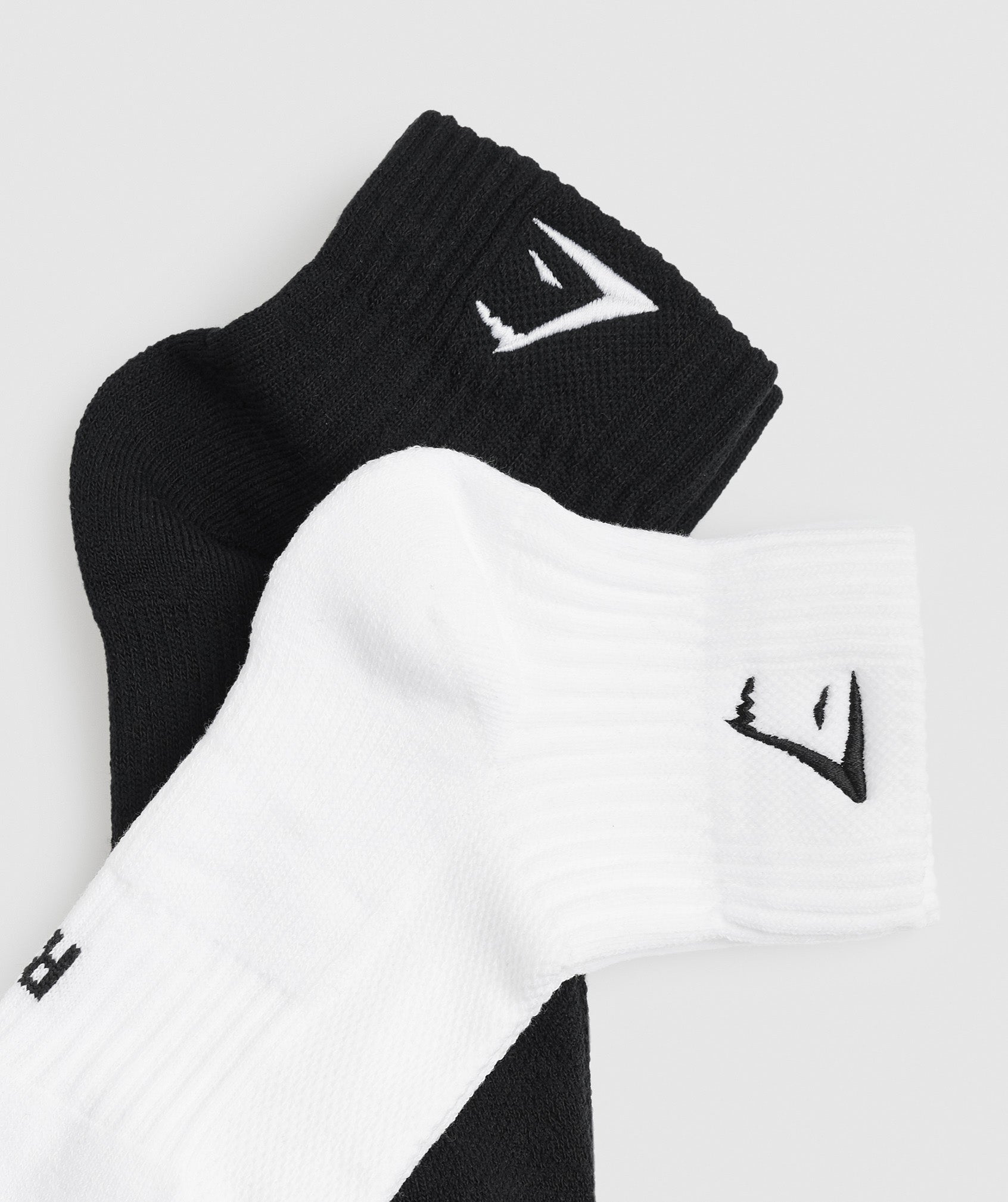 Gymshark Sharkhead Embroidered Quarter Socks 2pk - White/Black