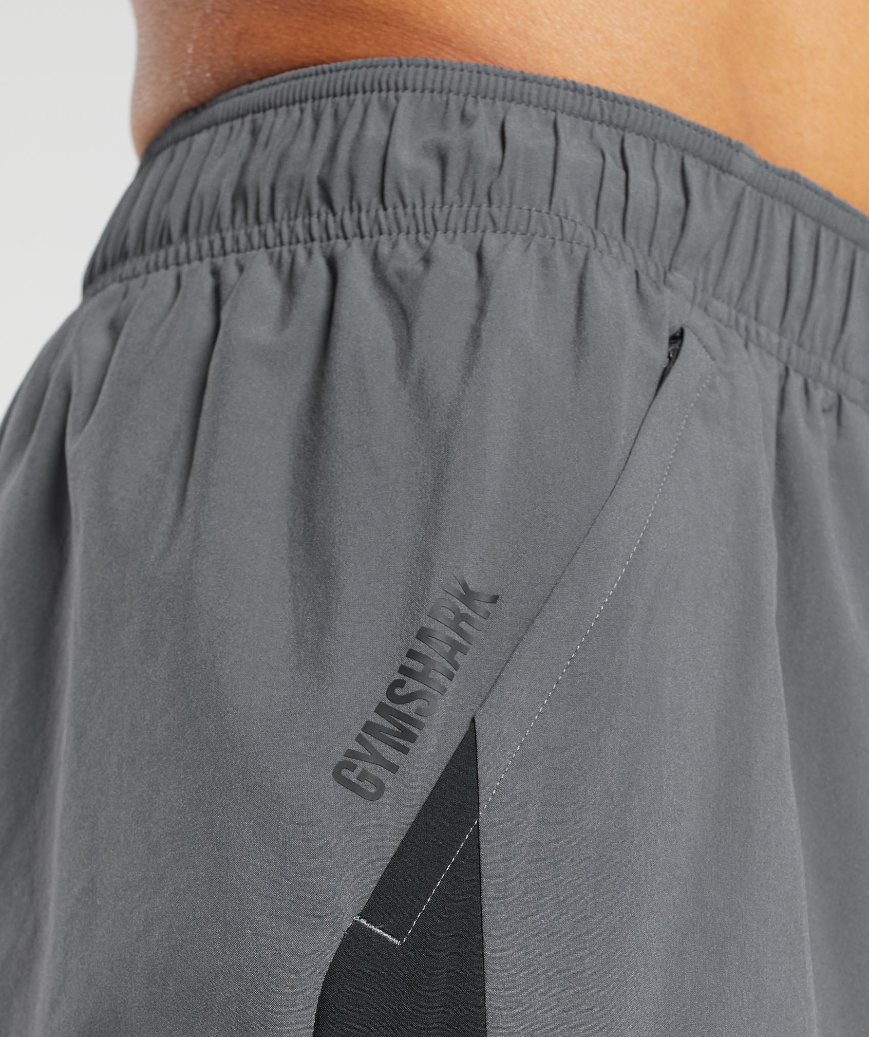 Gymshark Sport 7" Shorts - Dark Grey/Black