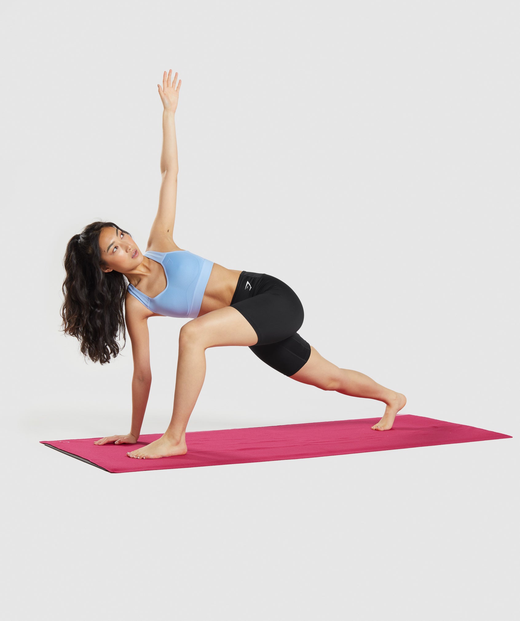 Gymshark Studio Mat Towel - Hibiscus Pink