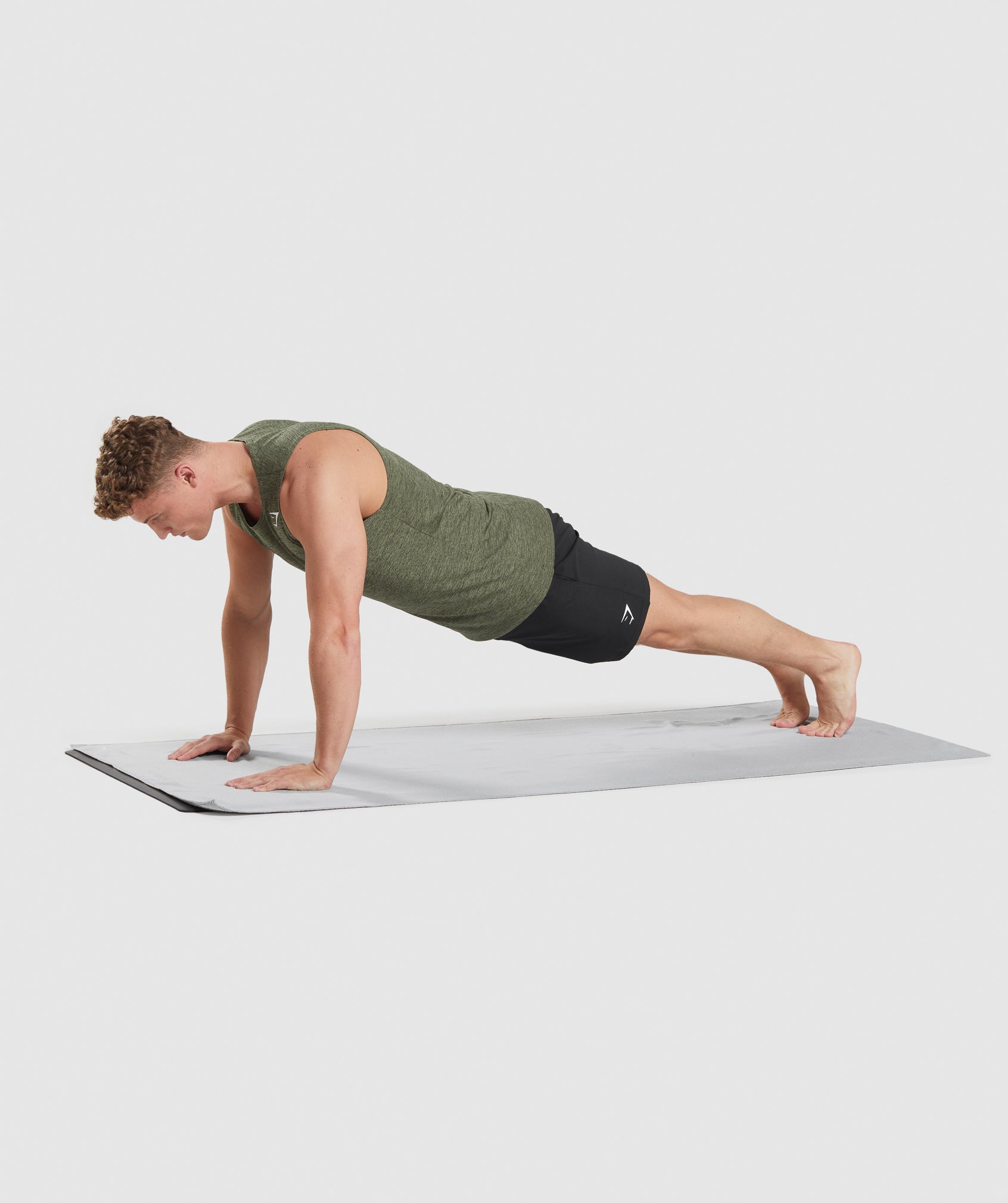 Gymshark Studio Mat Towel - Light Grey