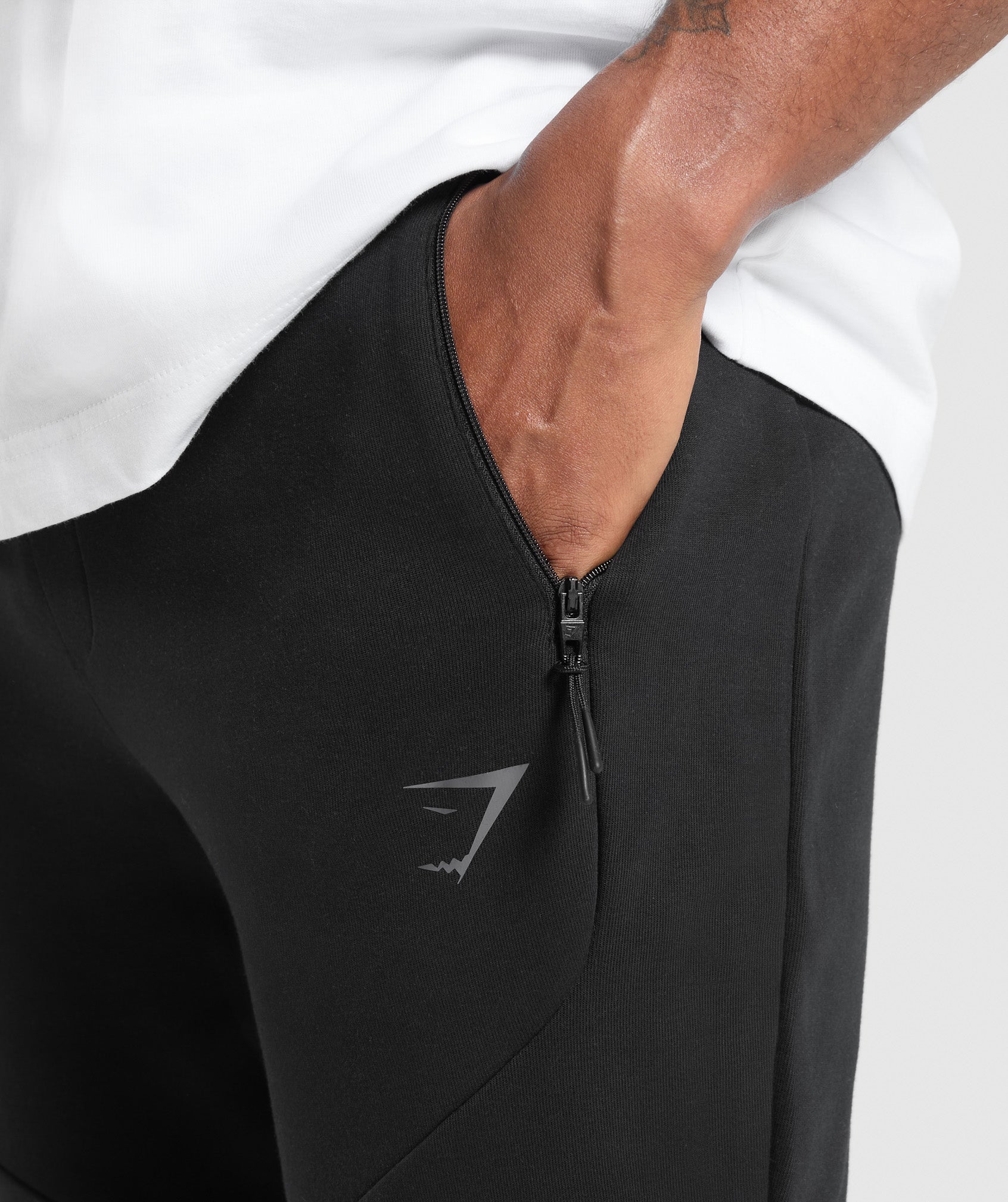 Gymshark Interlock Tech Joggers - Black
