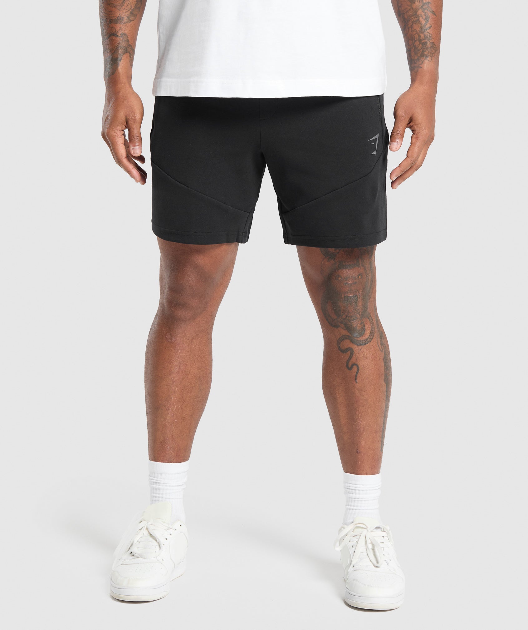Gymshark Interlock Tech 6" Shorts - Black