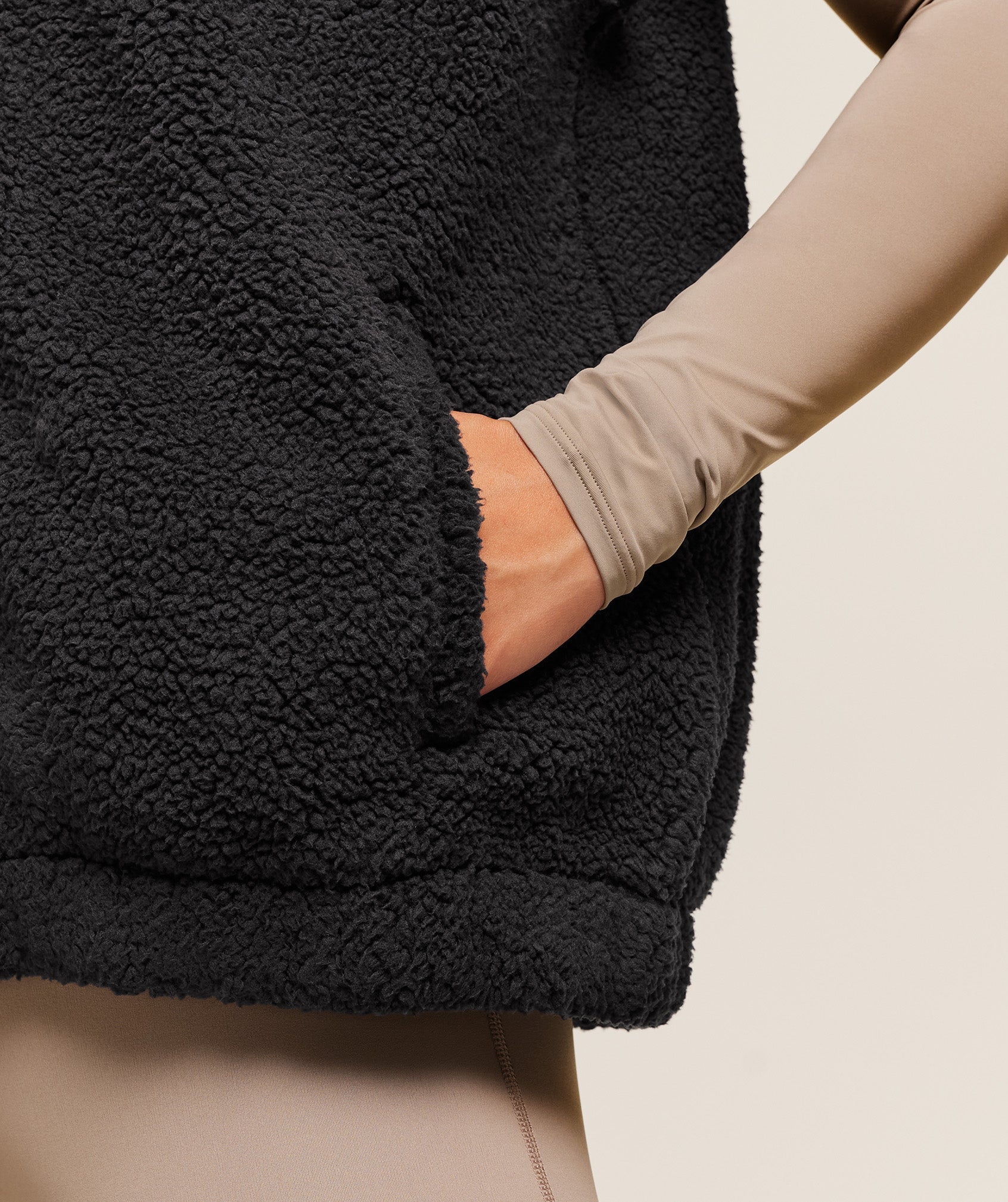 Gymshark Sherpa Gilet - Black