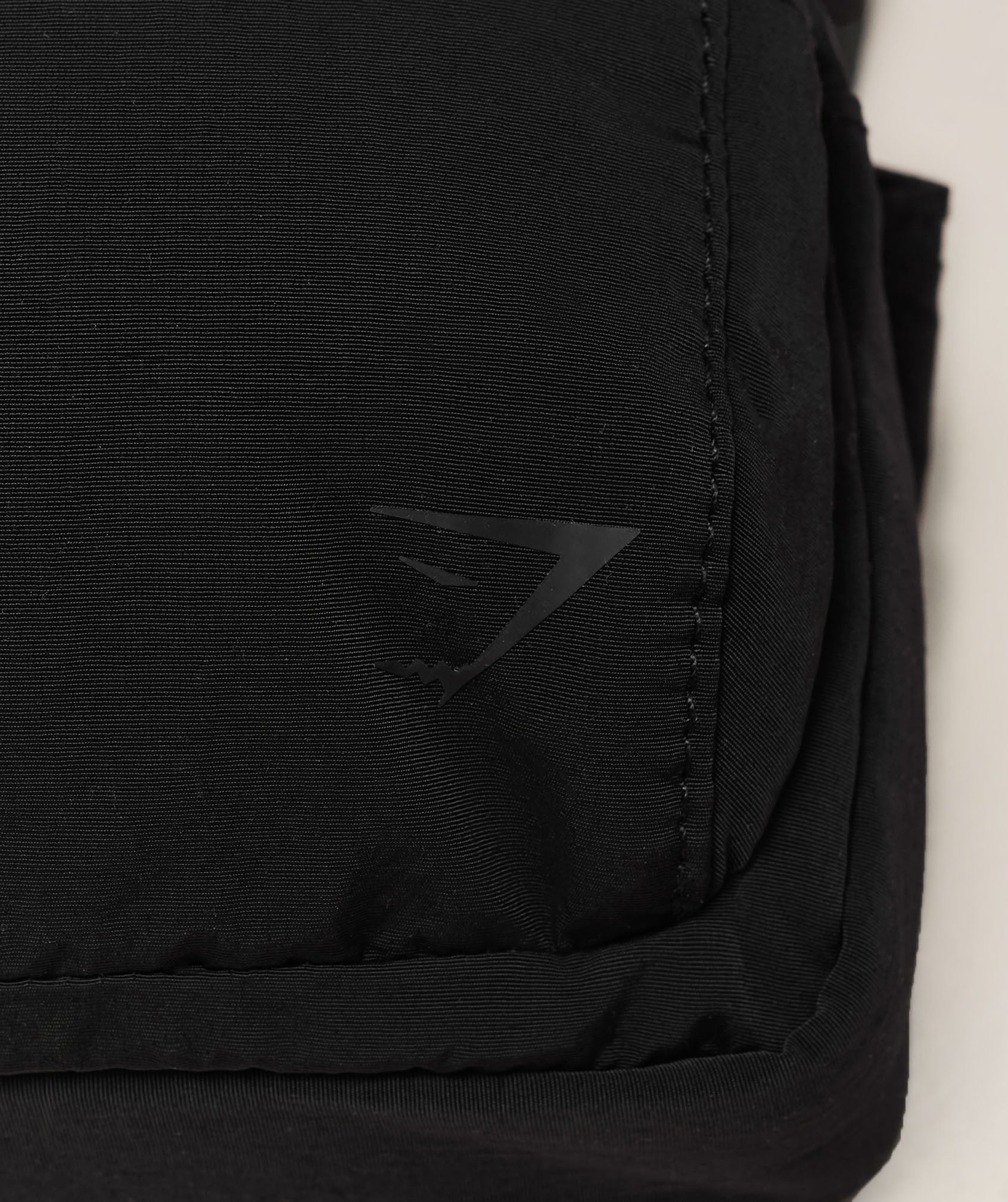 Gymshark Pleat Sling Bag - Black