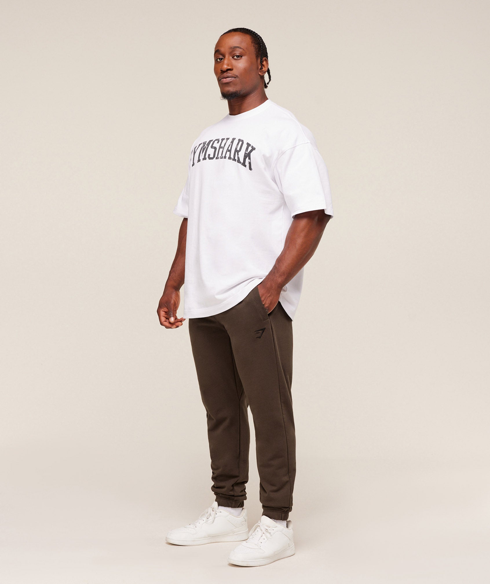 Gymshark Essential Oversized Joggers - Archive Brown