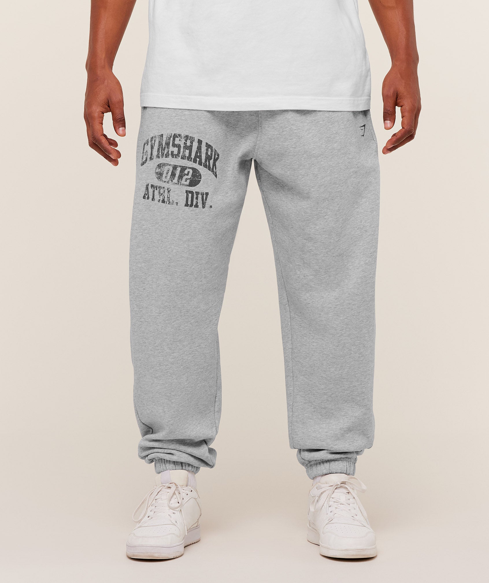 Gymshark Athletic Division Graphic Jogger - Light Grey Core Marl