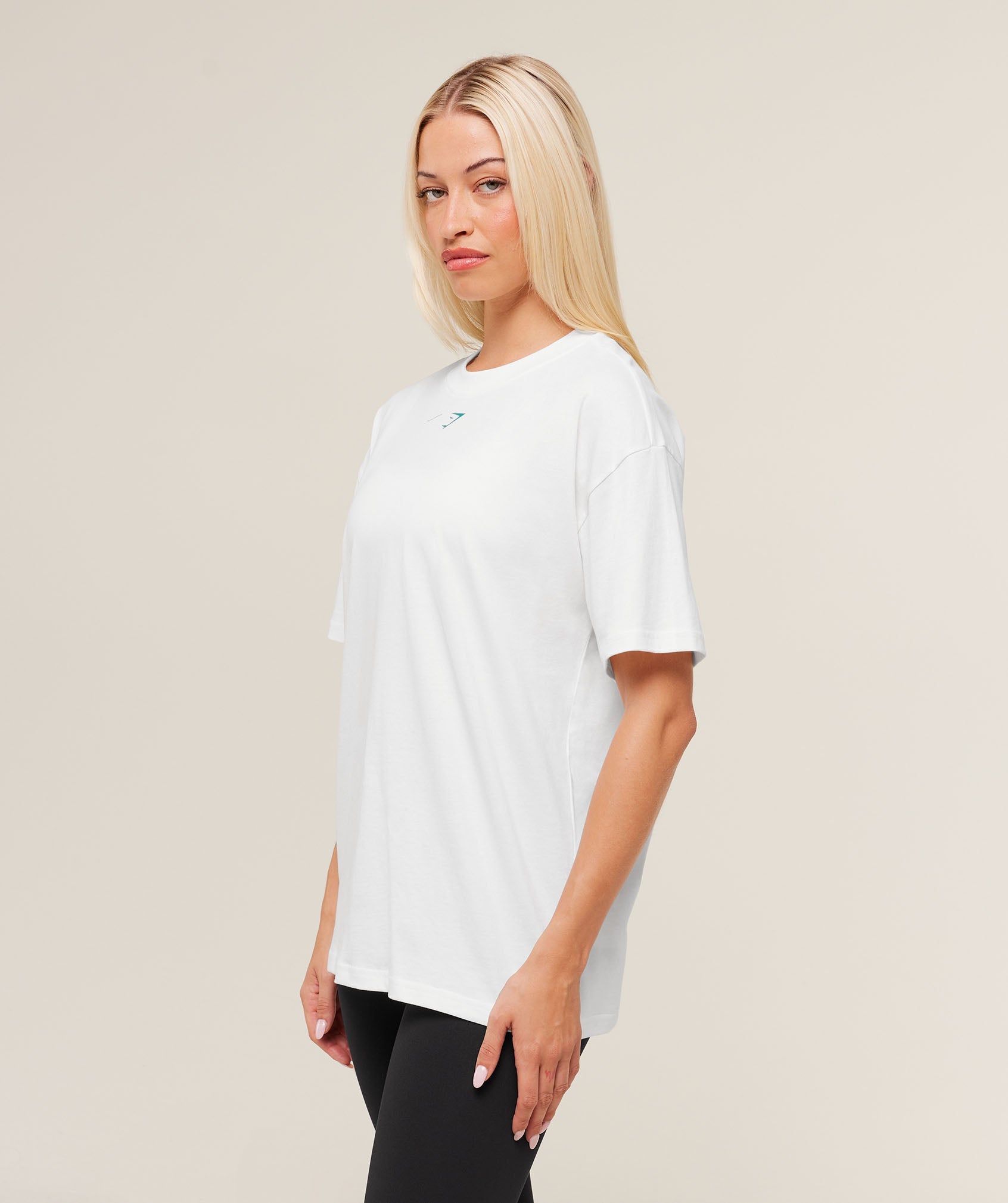 Gymshark Baking That Cake Graphic T-Shirt - GS Soft White
