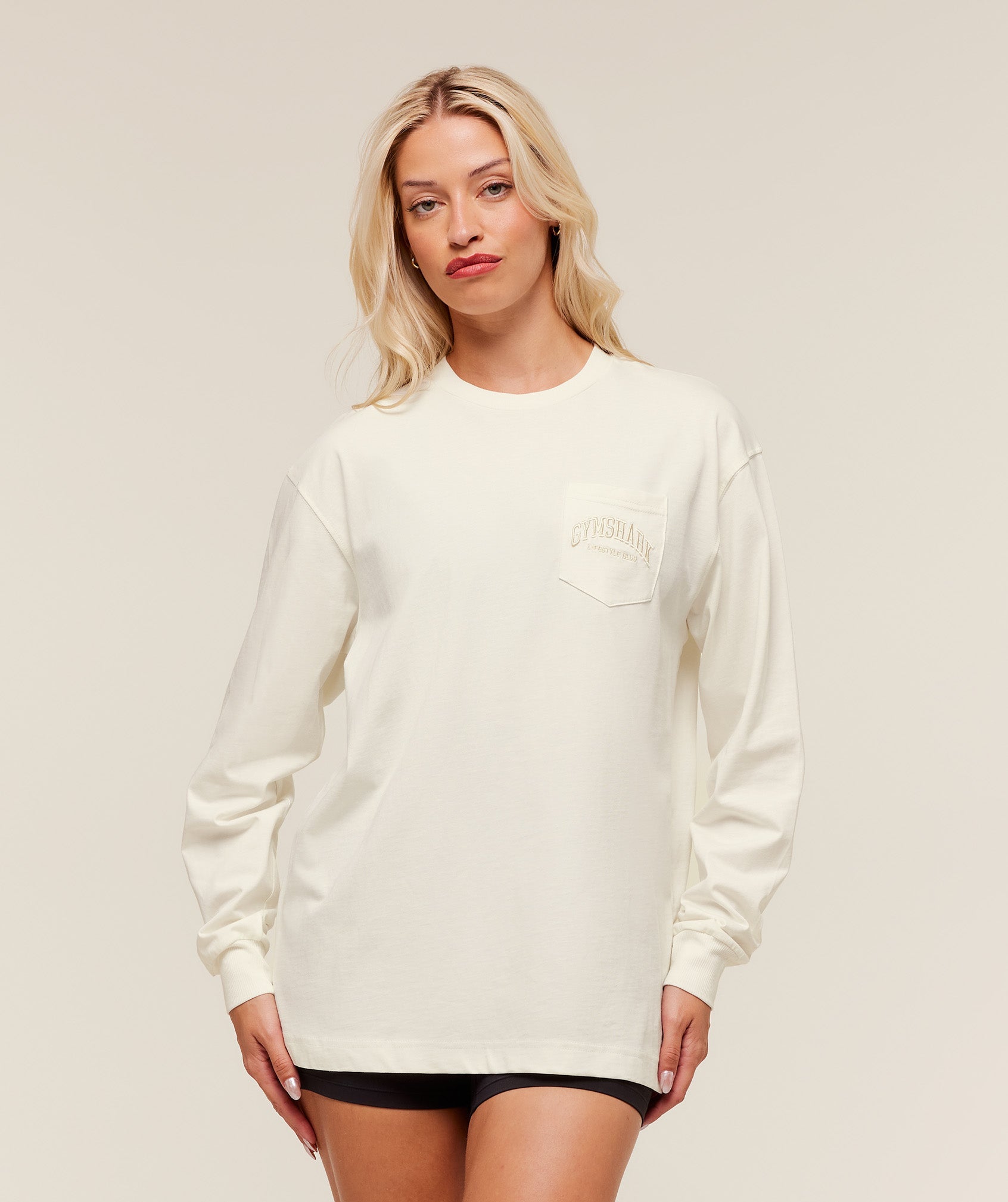 Gymshark Collegiate Graphic Long Sleeve T-Shirt - Soft White