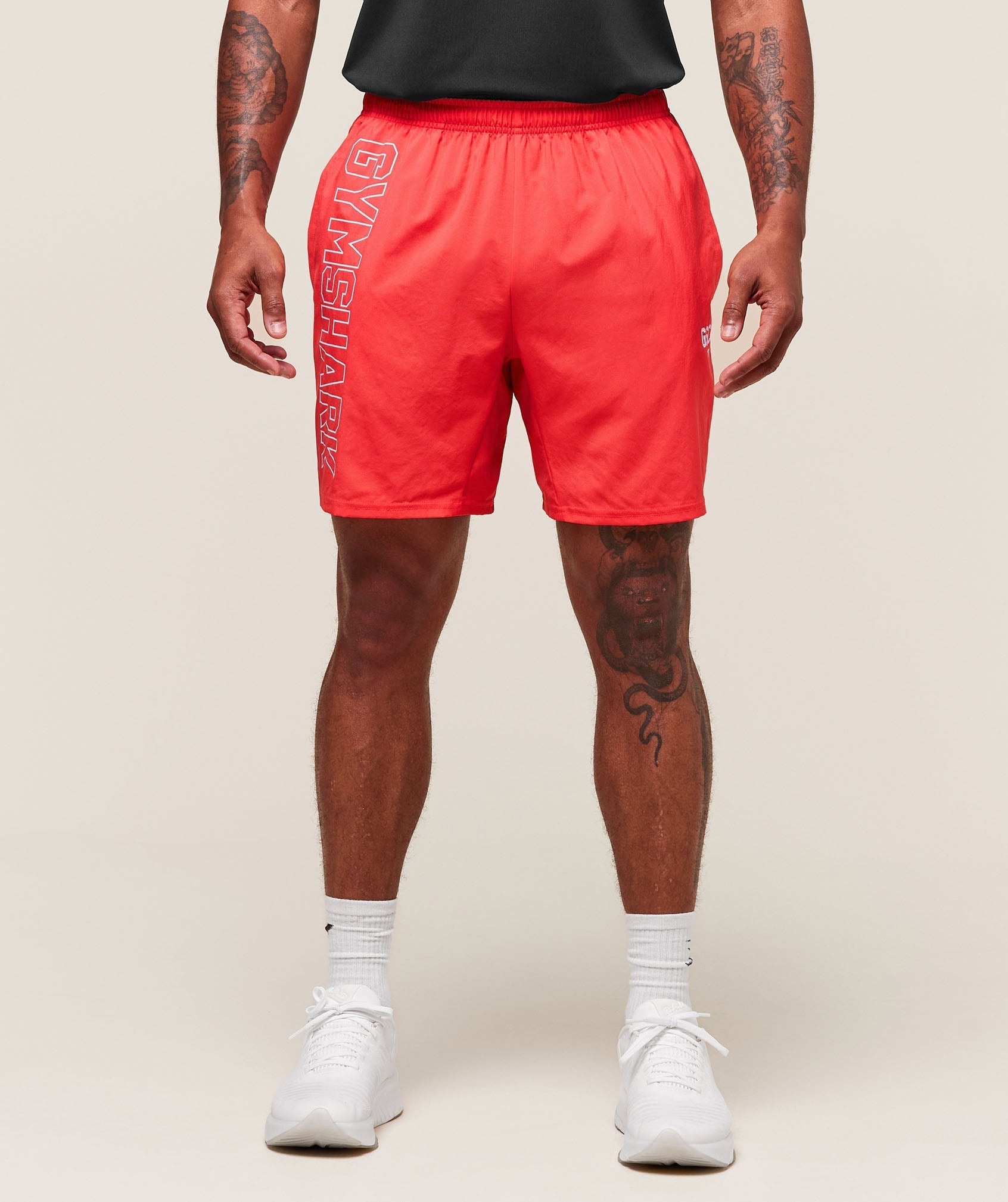 Gymshark Hybrid Athlete 7" Shorts - Coral Red