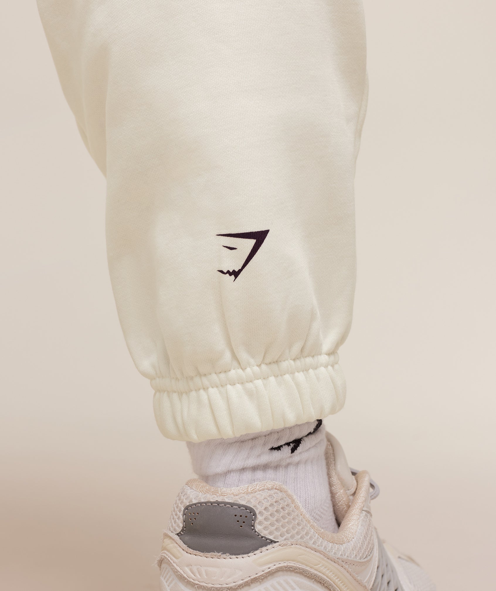 Gymshark GSLC Lifting Club Cuffed Joggers - Soft White