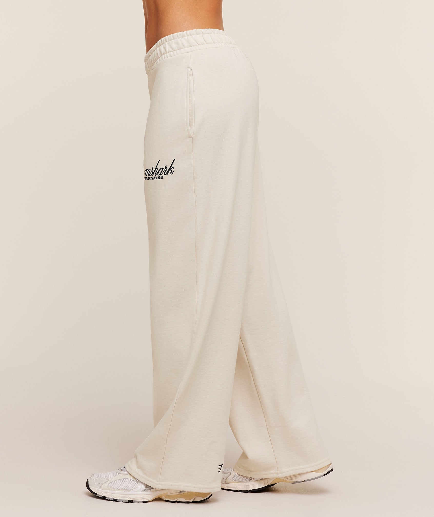 Gymshark Juicy Peach Wide Leg Joggers - Oat White