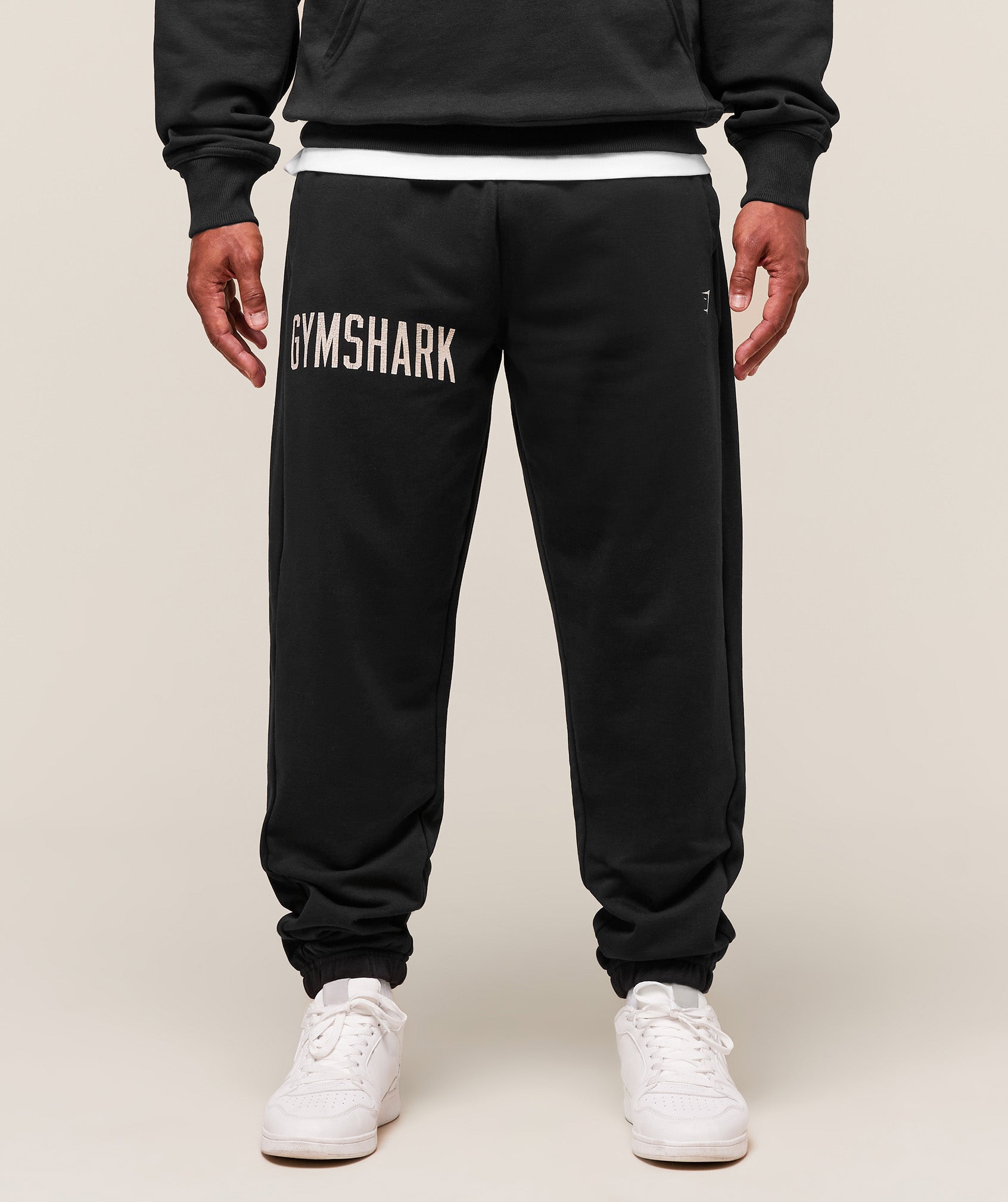 Gymshark Worn Graphic Jogger - Black