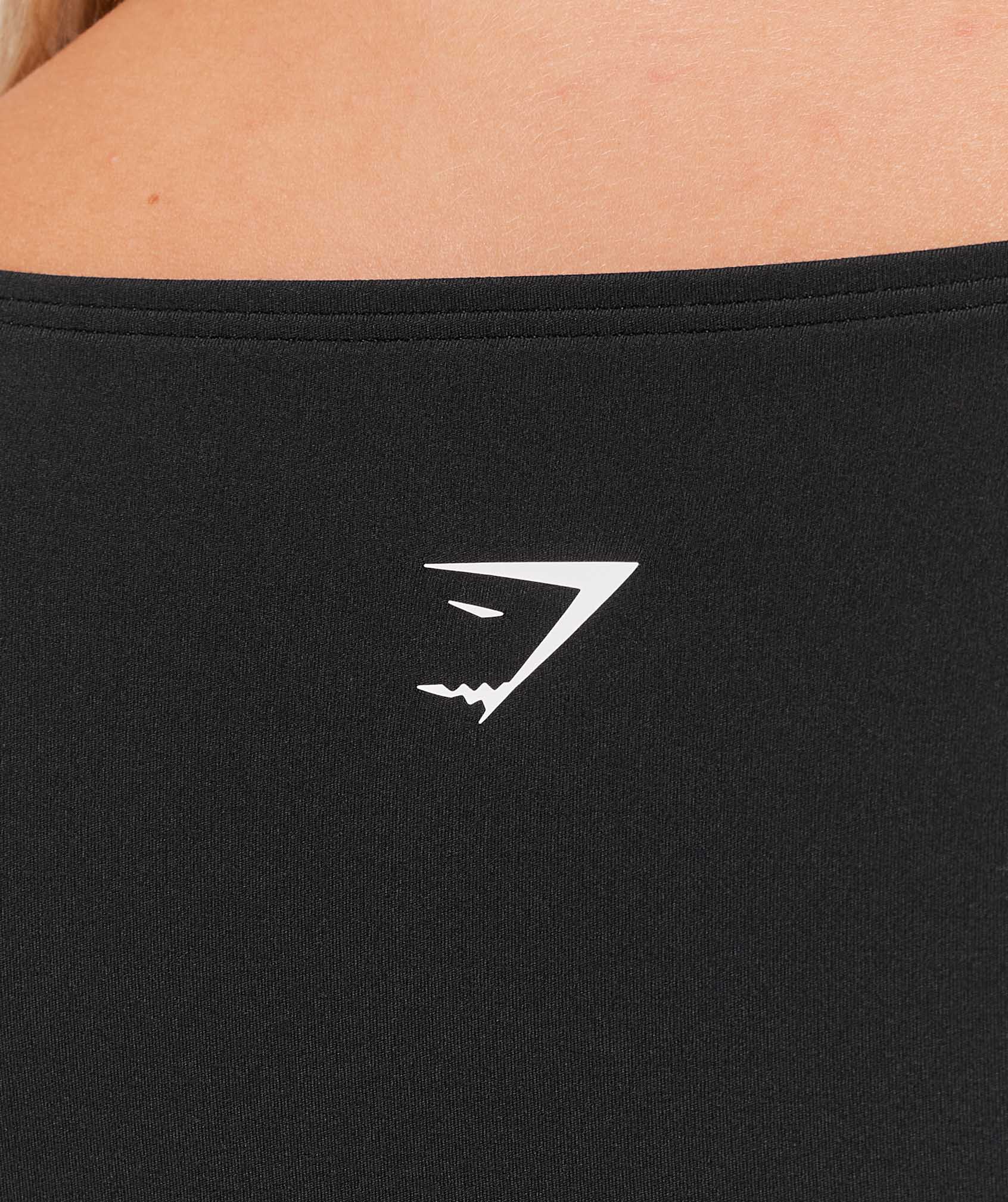 Gymshark Twist Front Long Sleeve Crop Top - Black