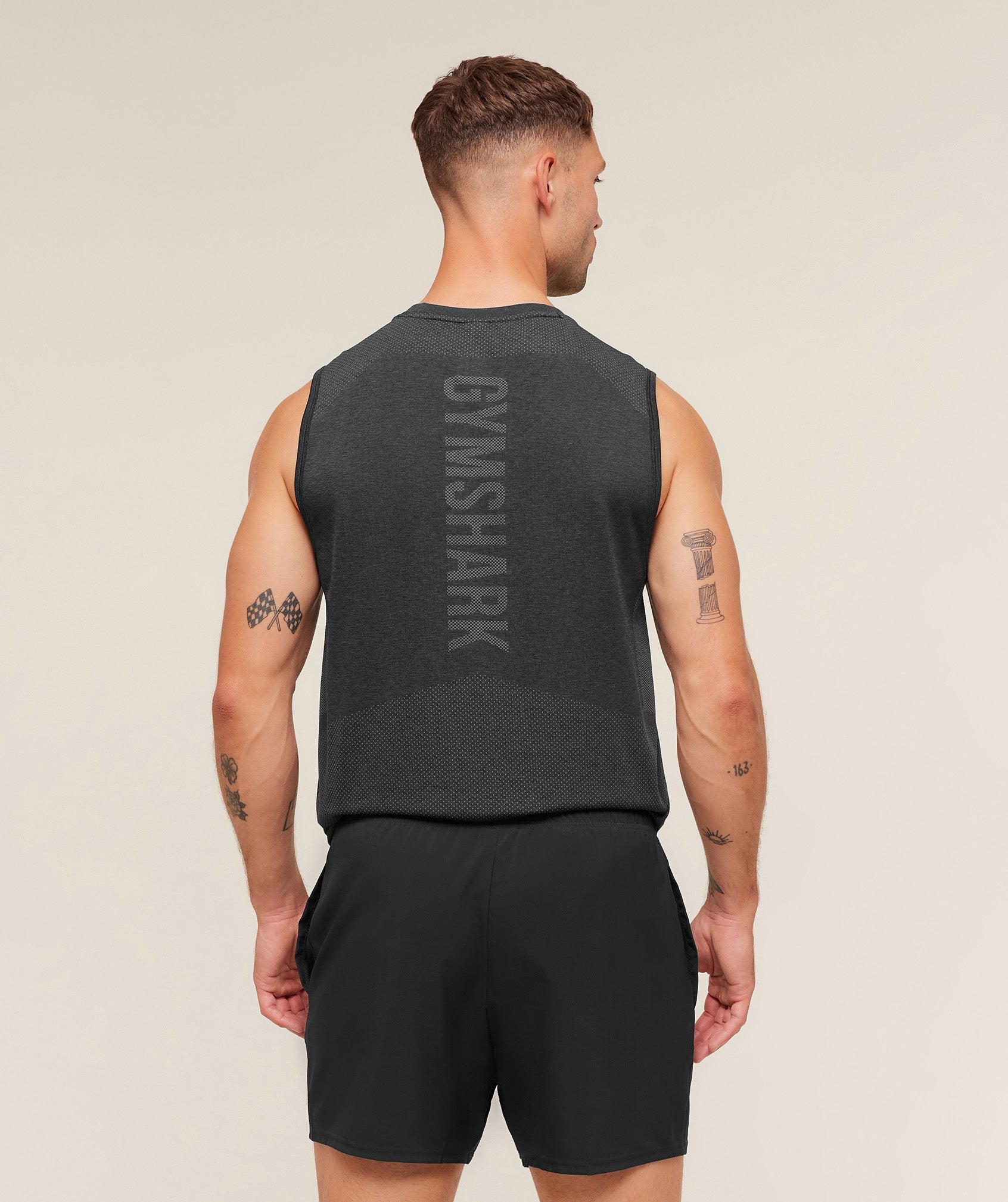 Gymshark Lightweight Seamless Tank - Black/Silhouette Grey