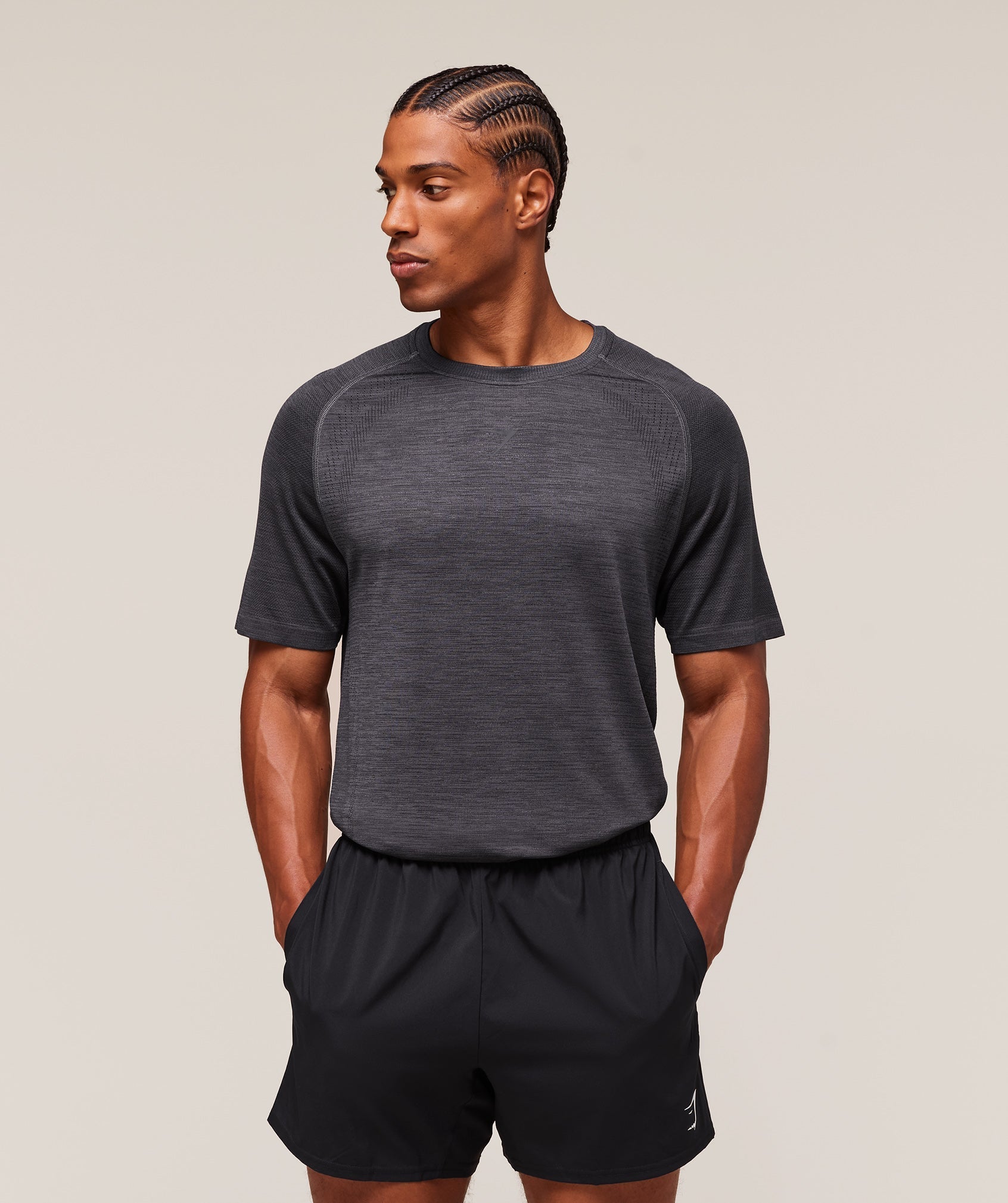 Gymshark Versatile Seamless T-Shirt - Dark Grey/Black