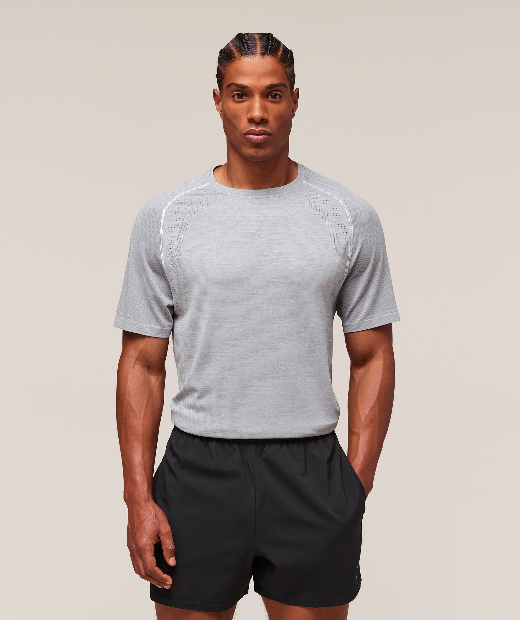Gymshark Versatile Seamless T-Shirt - Light Grey/Smokey Grey