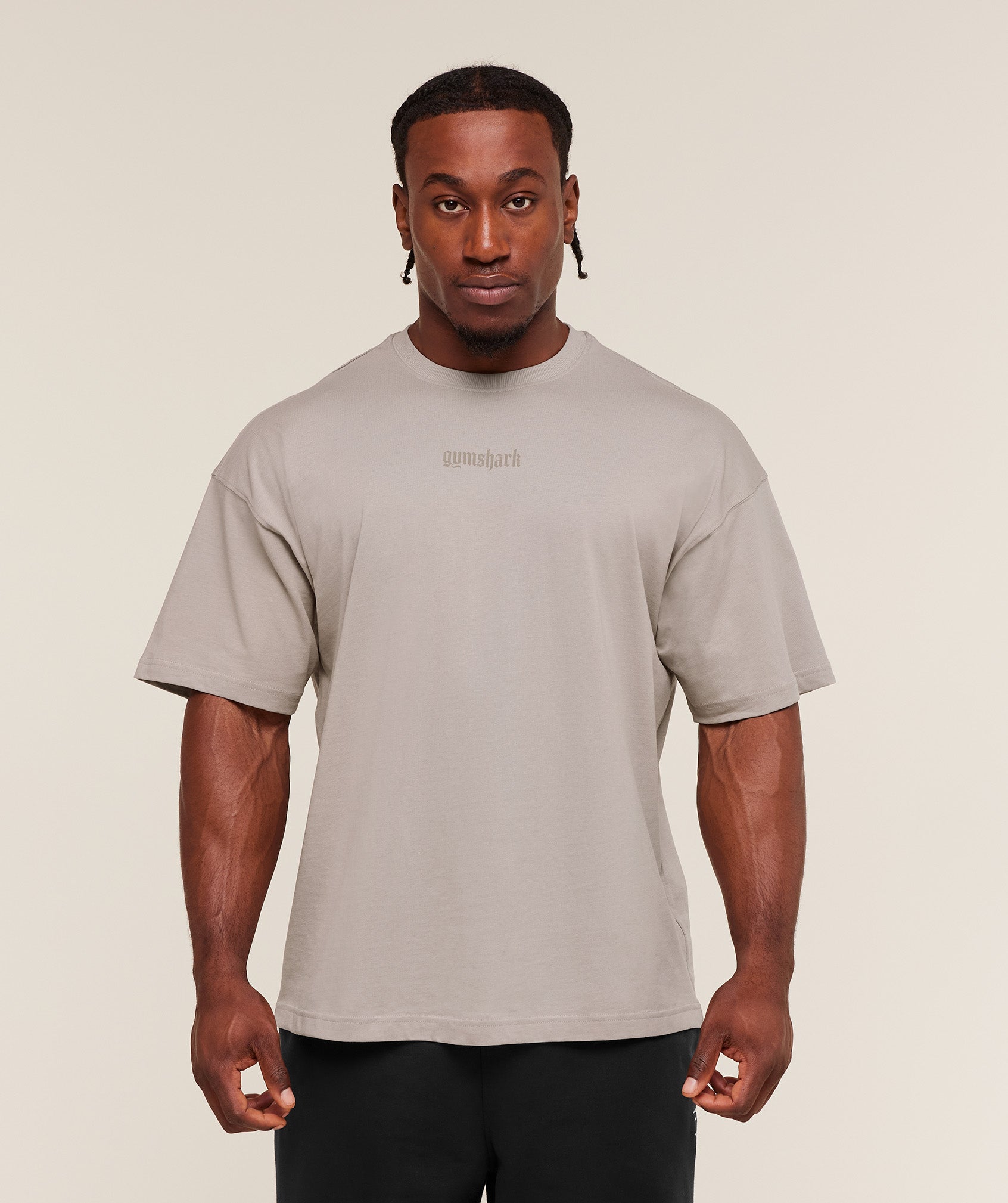 Gymshark Olde English T-Shirt - Mushroom Grey