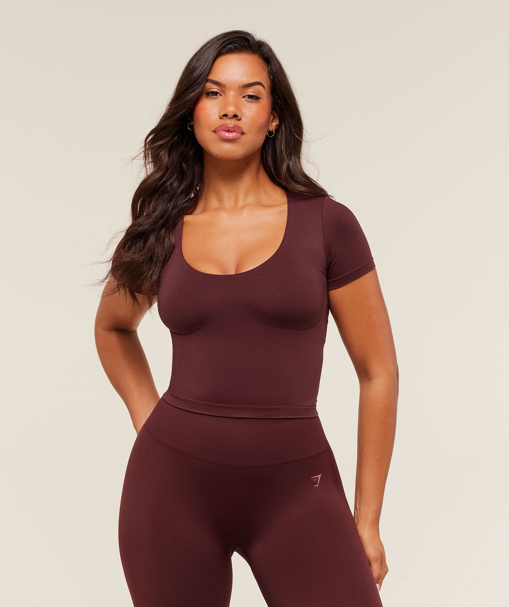Gymshark Soft Sculpt T-Shirt With Shelf - Rich Maroon