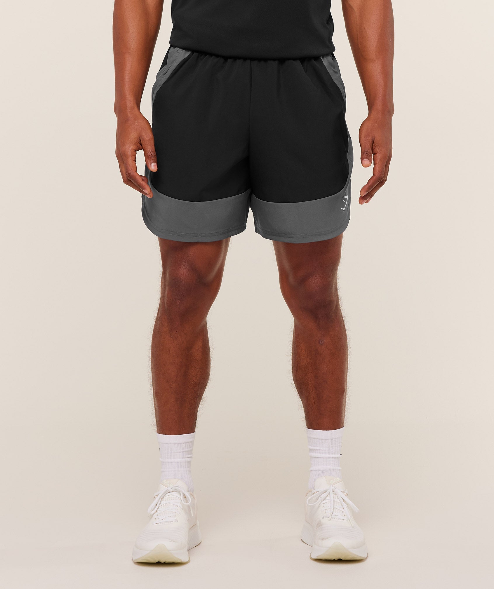 Gymshark Sport 25 Block 7" Shorts - Black/Dark Grey