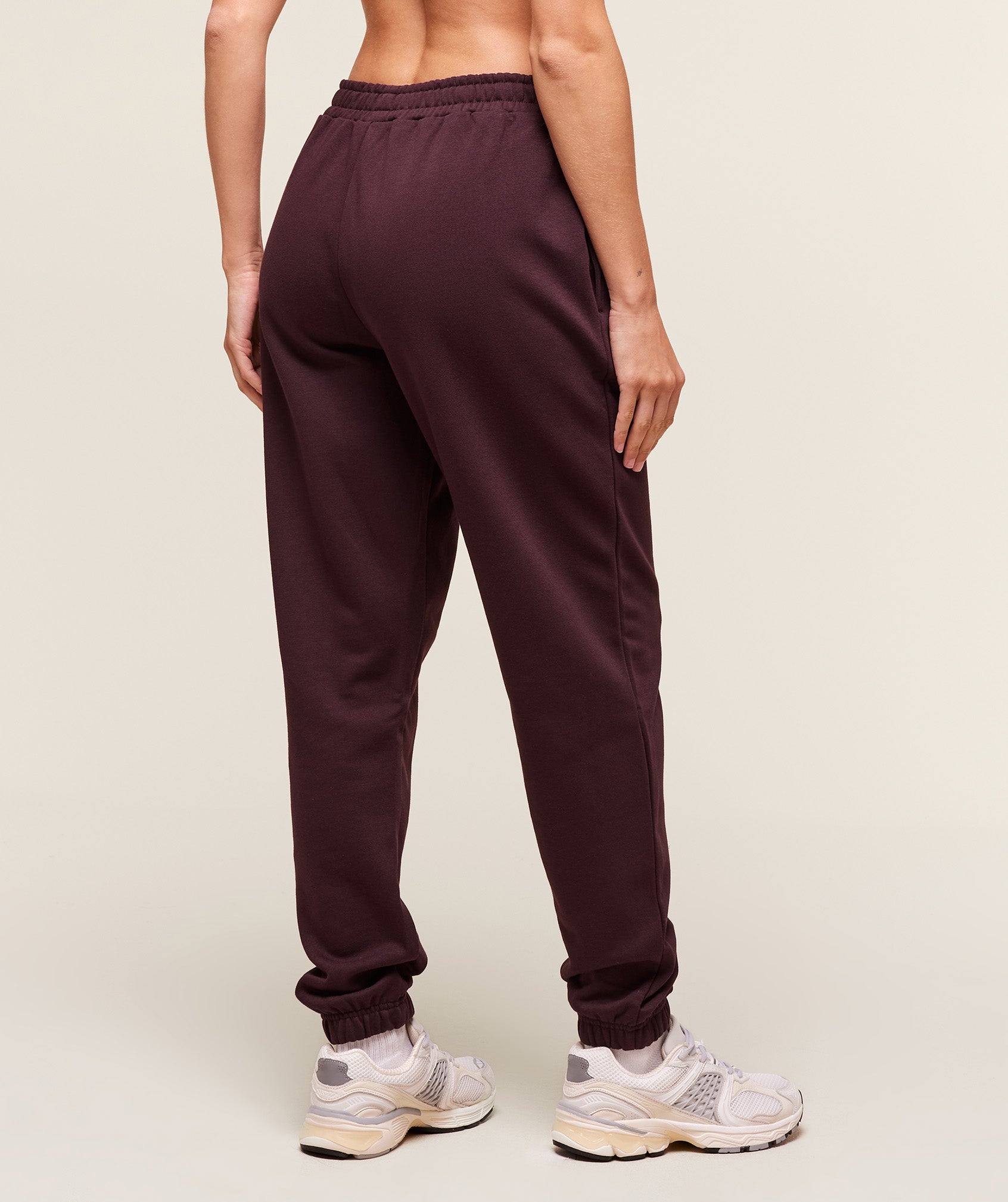 Gymshark Training Fleece Joggers - Cherry Purple