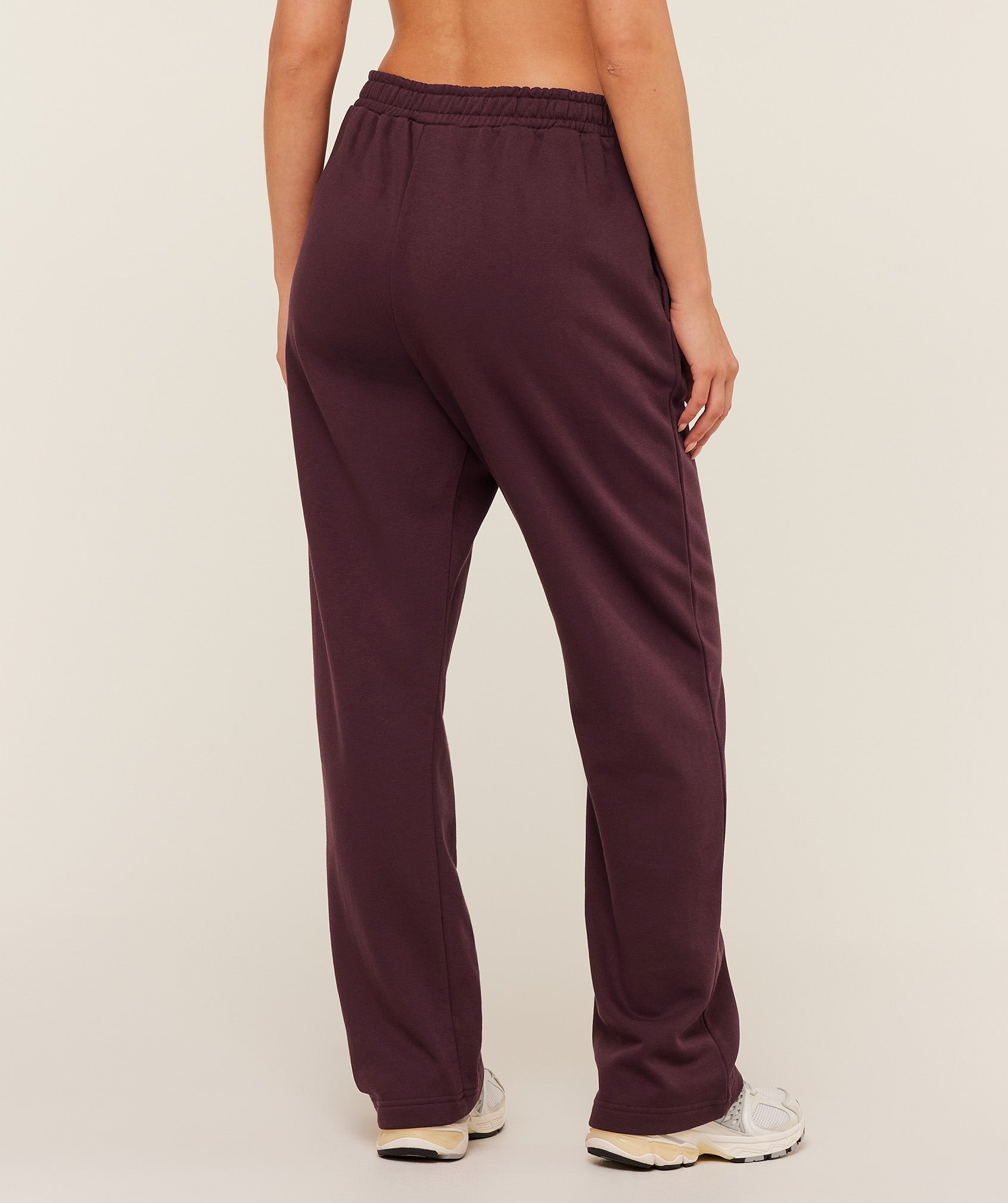 Gymshark Training Fleece Straight Leg Jogger - GS Cherry Purple
