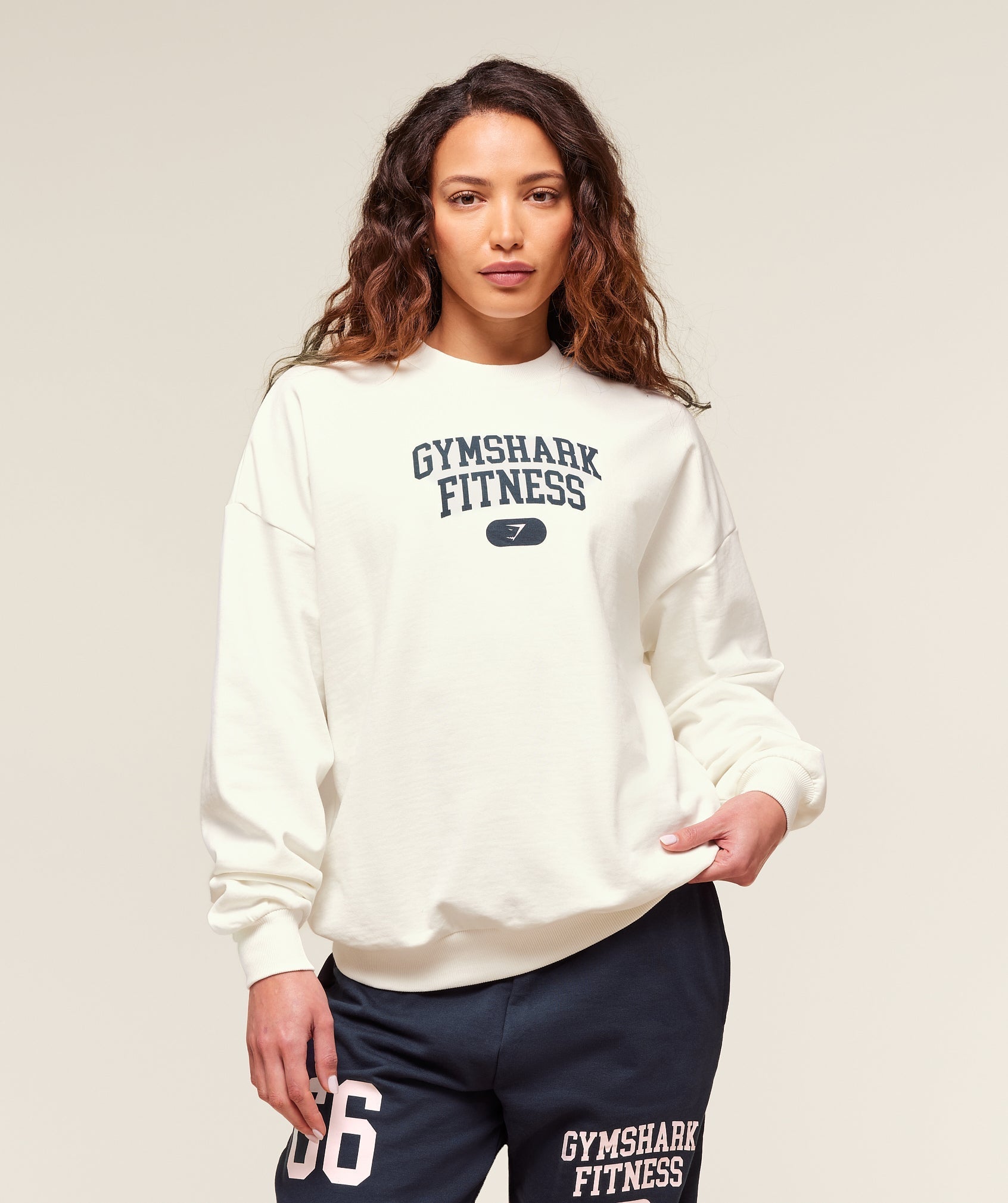 Gymshark Campus Graphic Pullover - Soft White