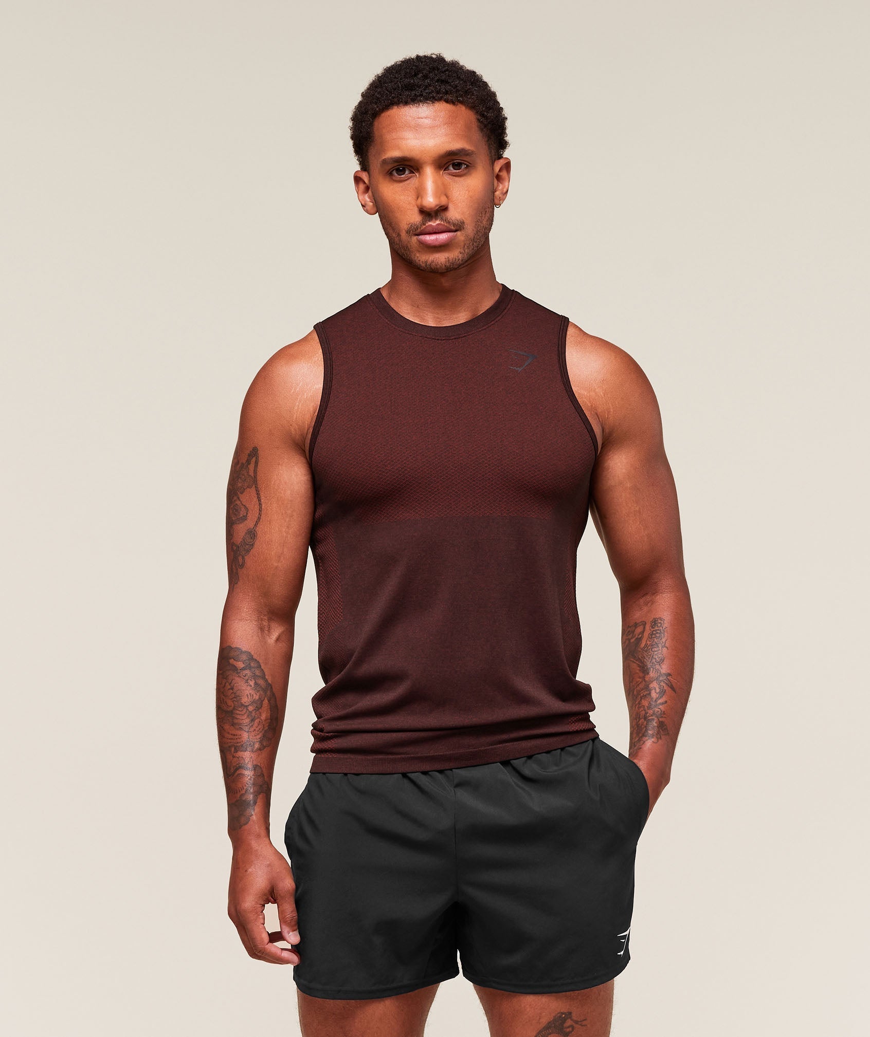 Gymshark Vital Tank - Black/Sets Red