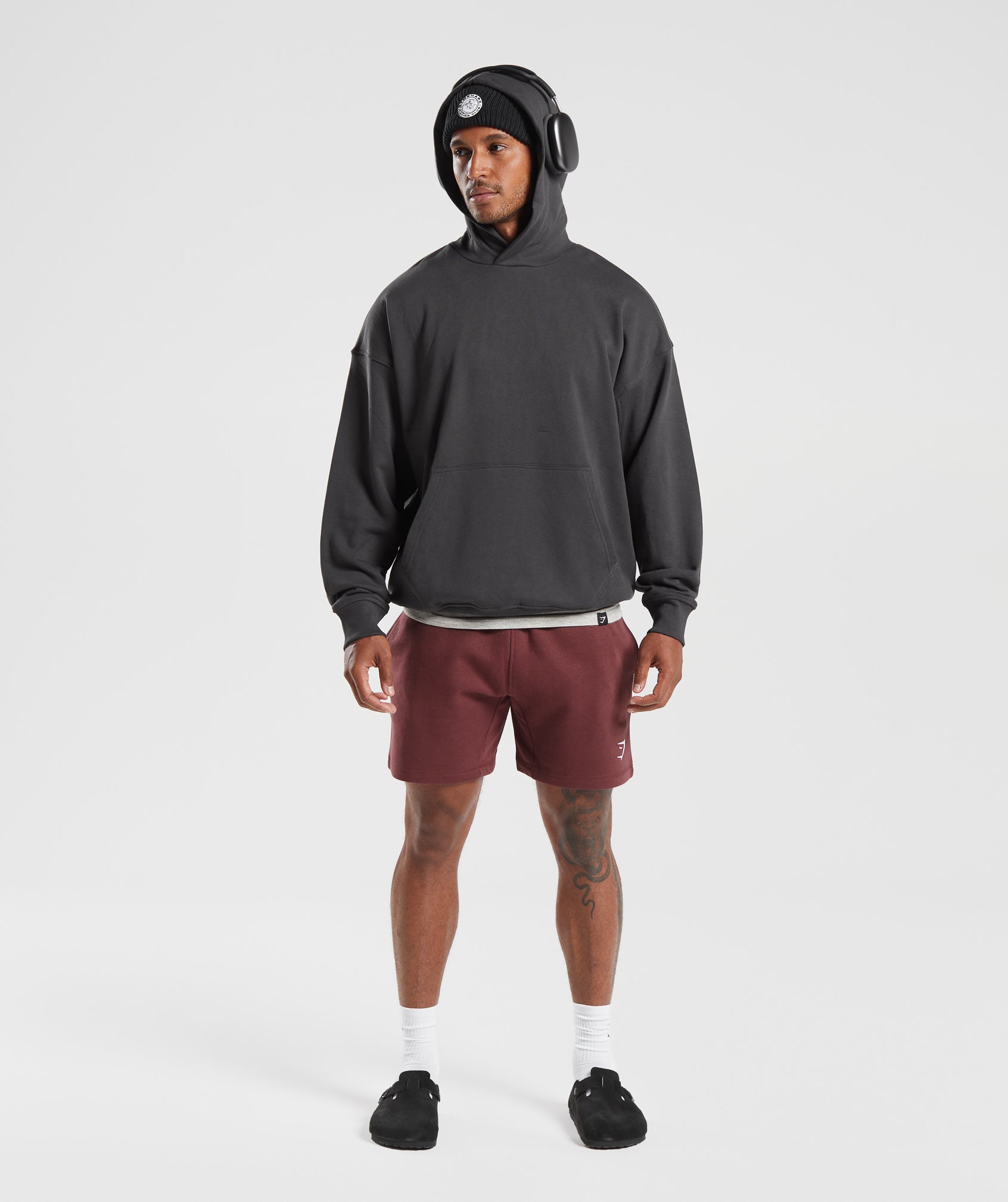 Gymshark Crest 7" Shorts - Washed Burgundy