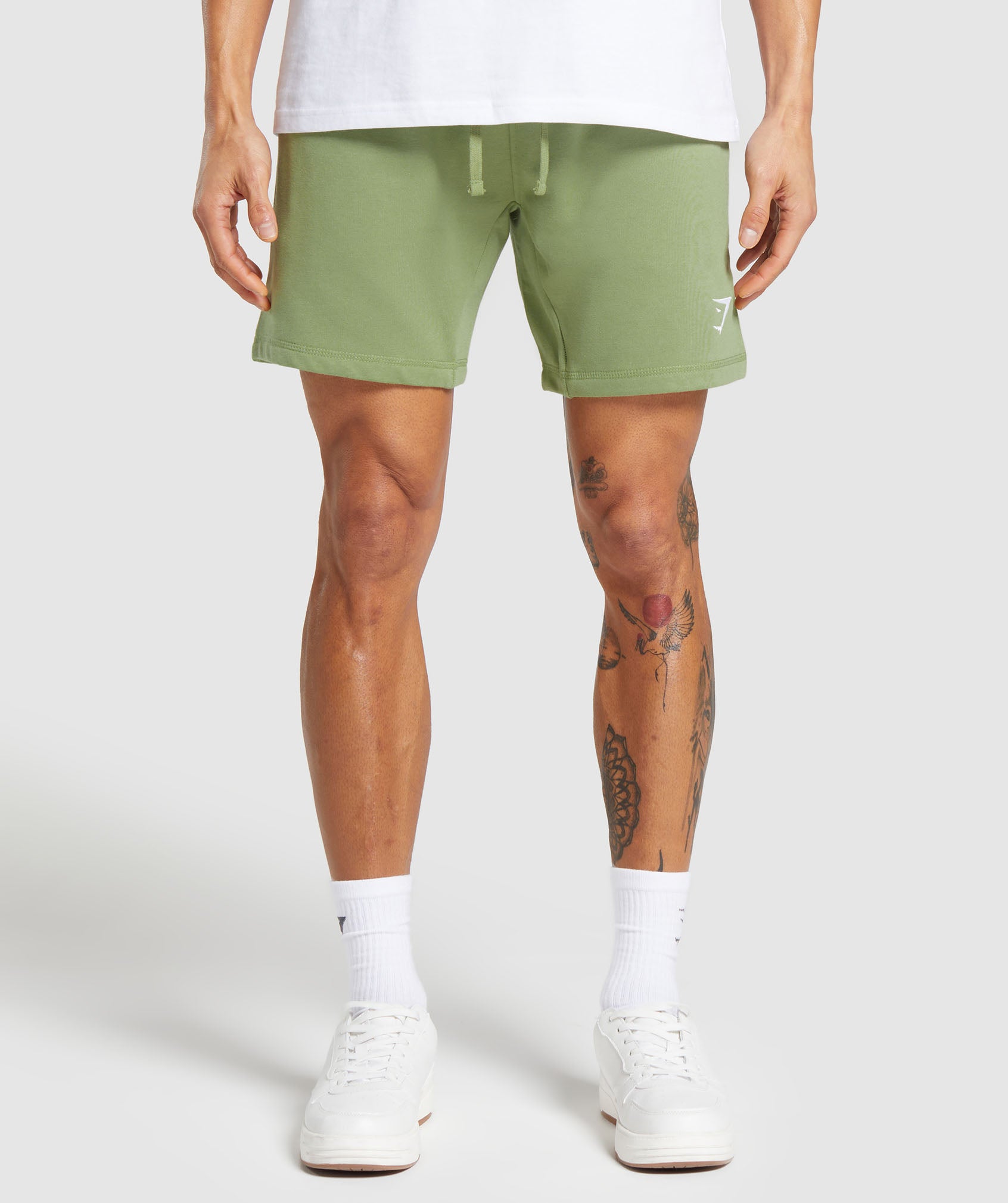Gymshark Crest 7" Shorts - Natural Sage Green