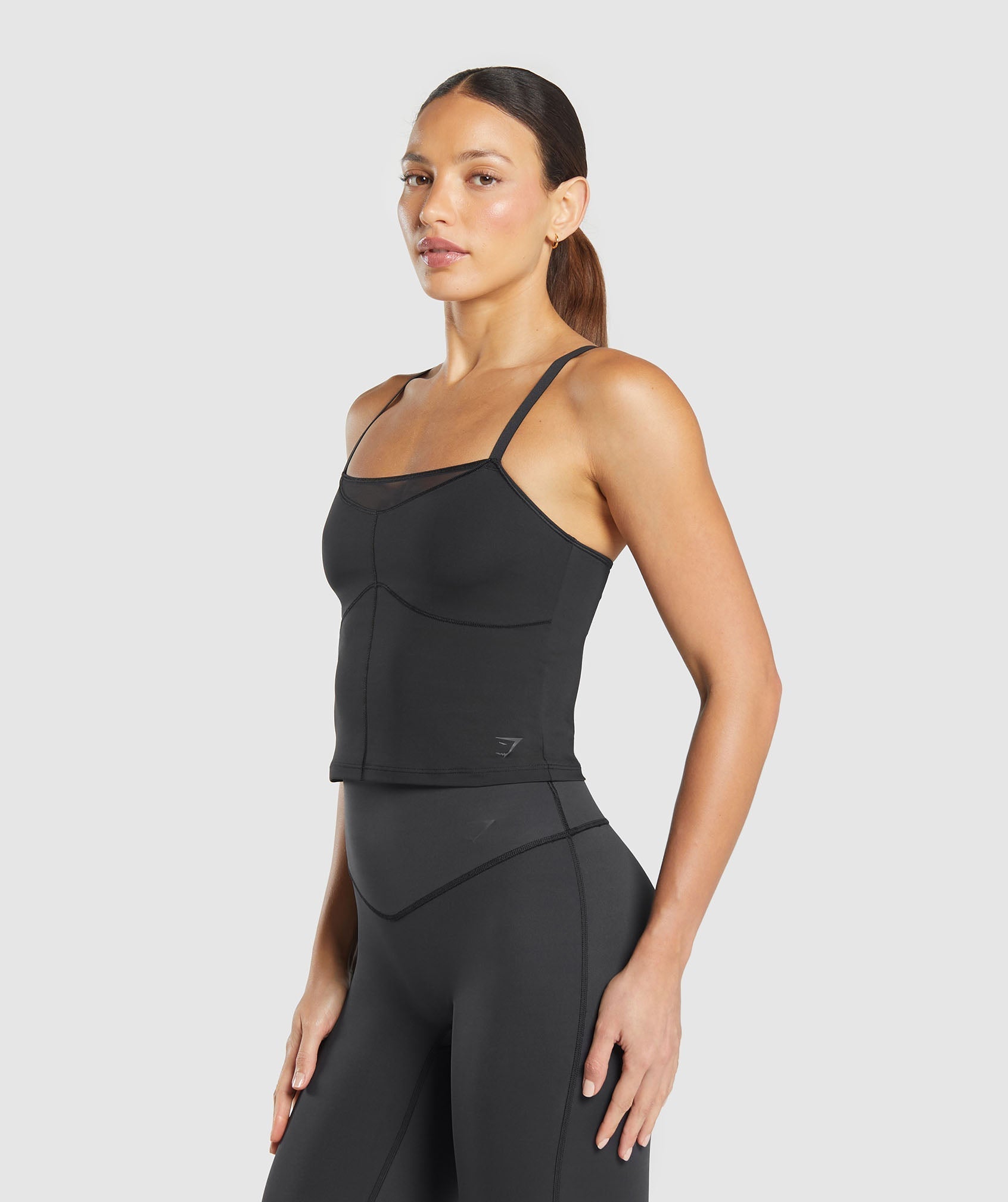 Gymshark Elevate Mesh Tank With Shelf - Black