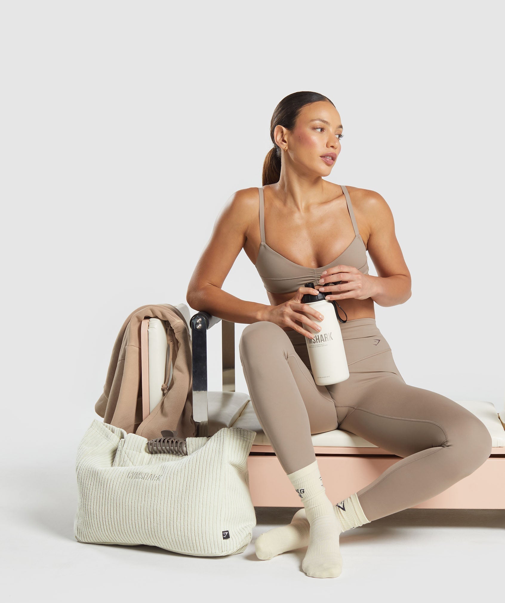 Gymshark Elevate Ruched Sports Bra - Lifestyle Brown