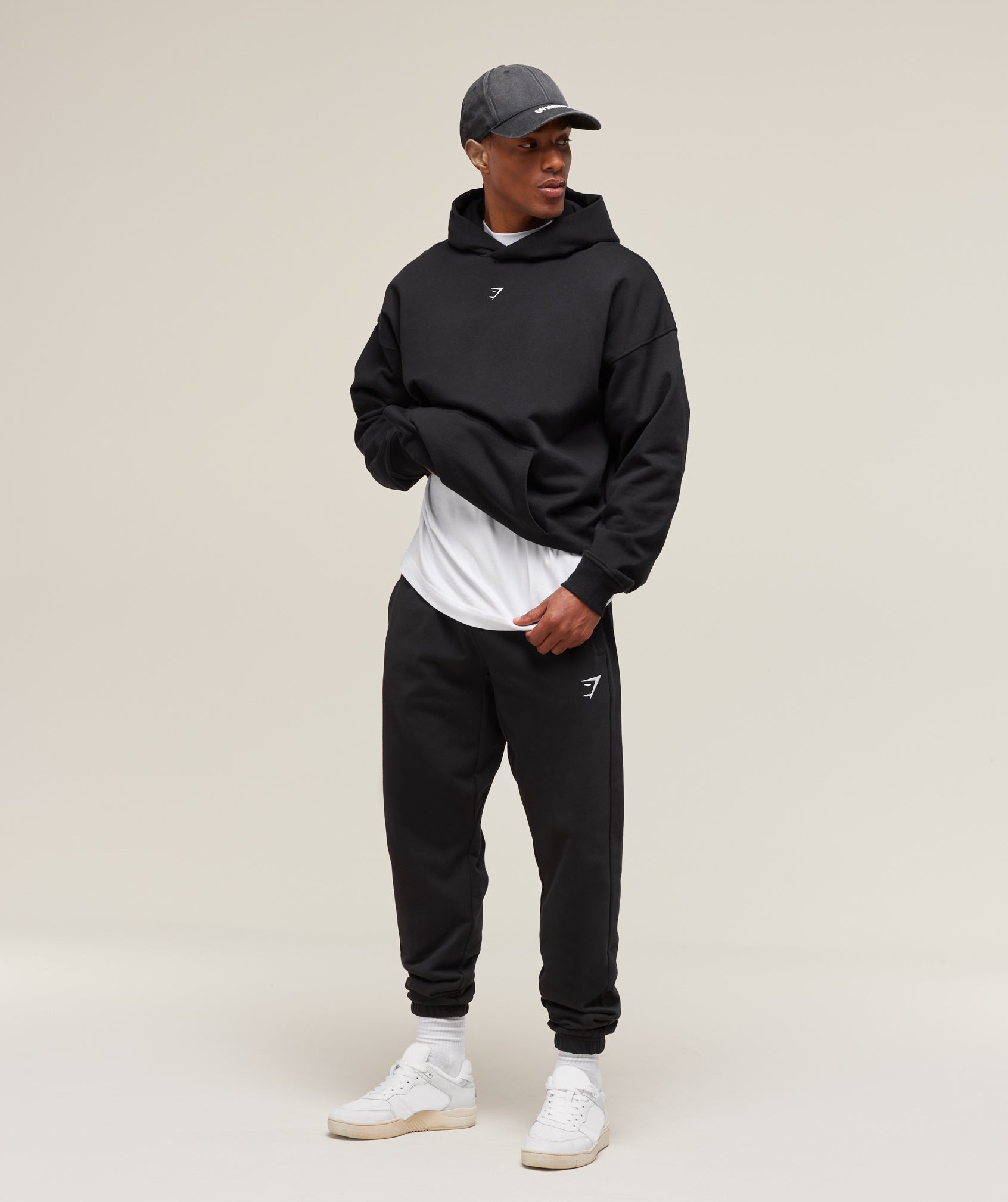 Gymshark Essential Oversized Joggers - Black