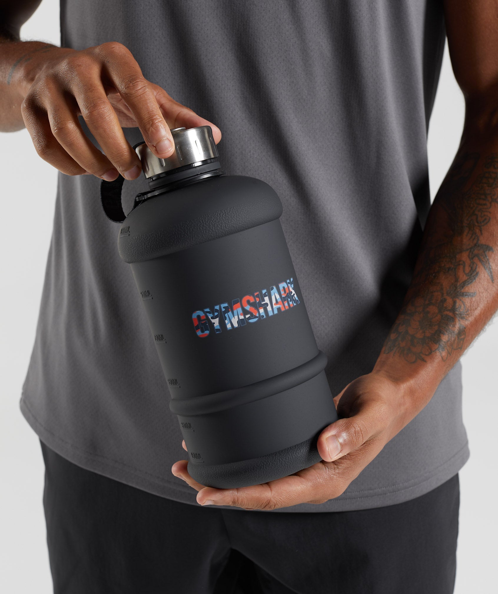 Gymshark GFX 1.3l Bottle - Onyx Grey