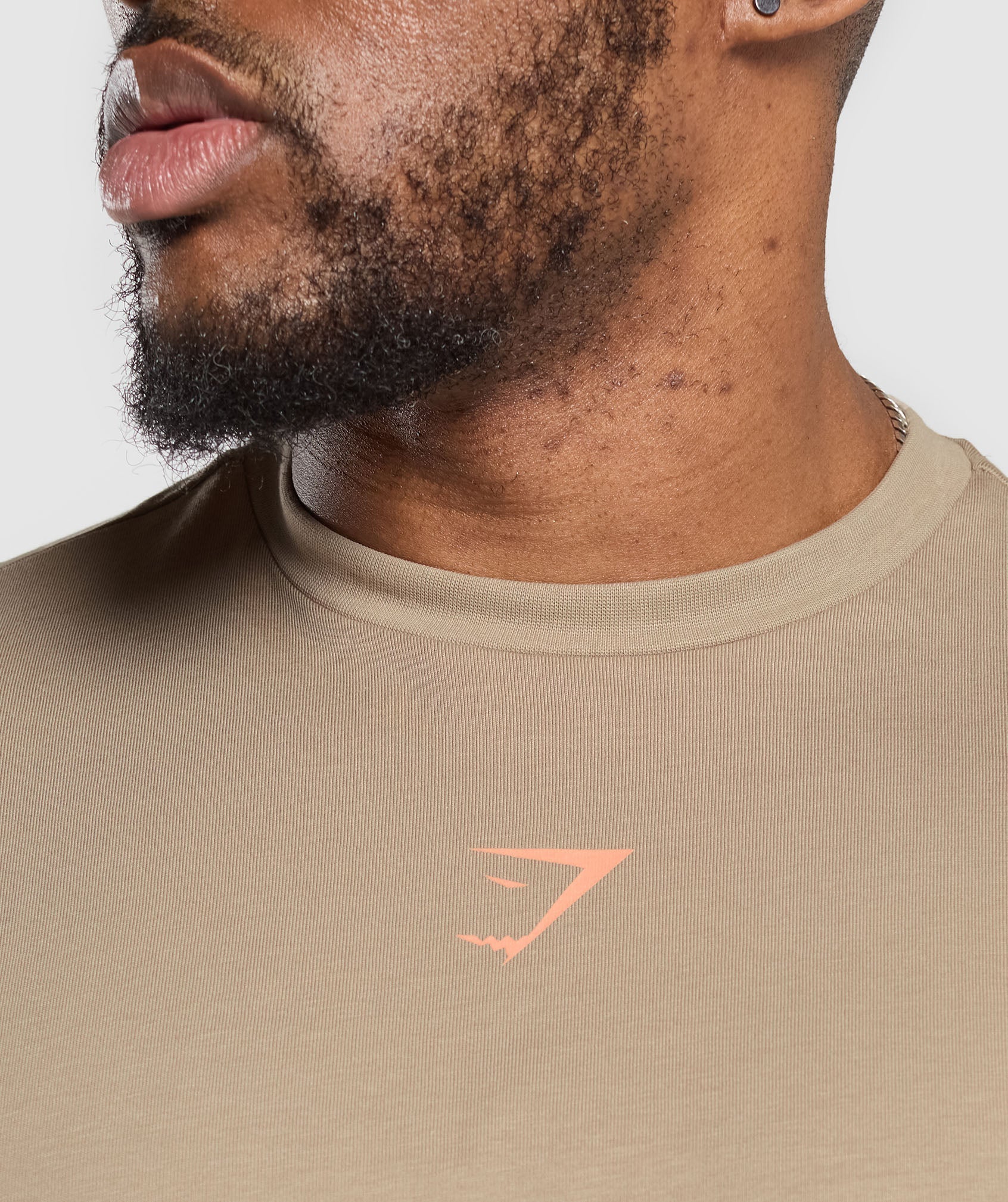 Gymshark Trophy Graphic T-Shirt - Cement Brown