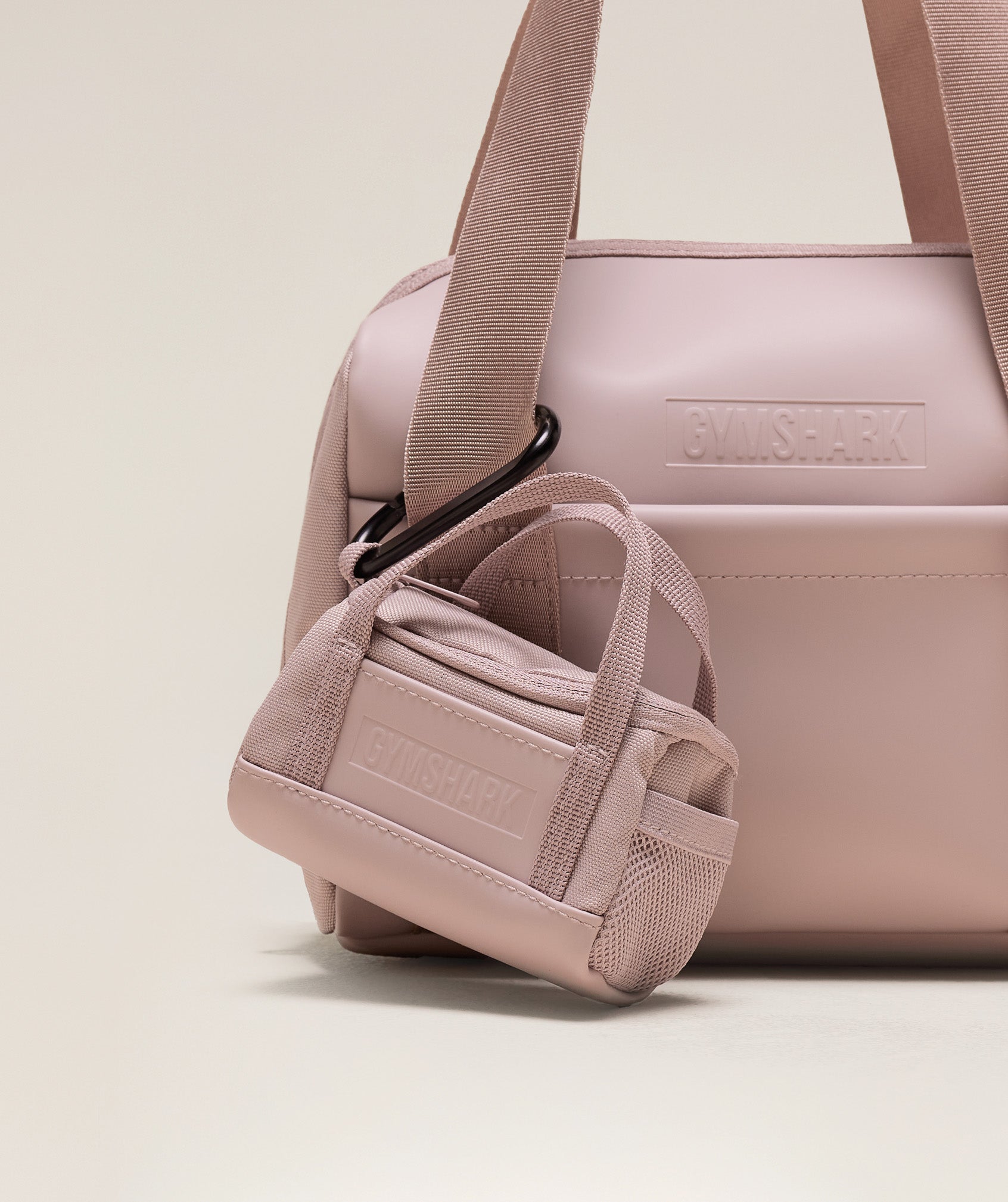 Gymshark Mini Everyday Holdall Keychain - Muted Pink