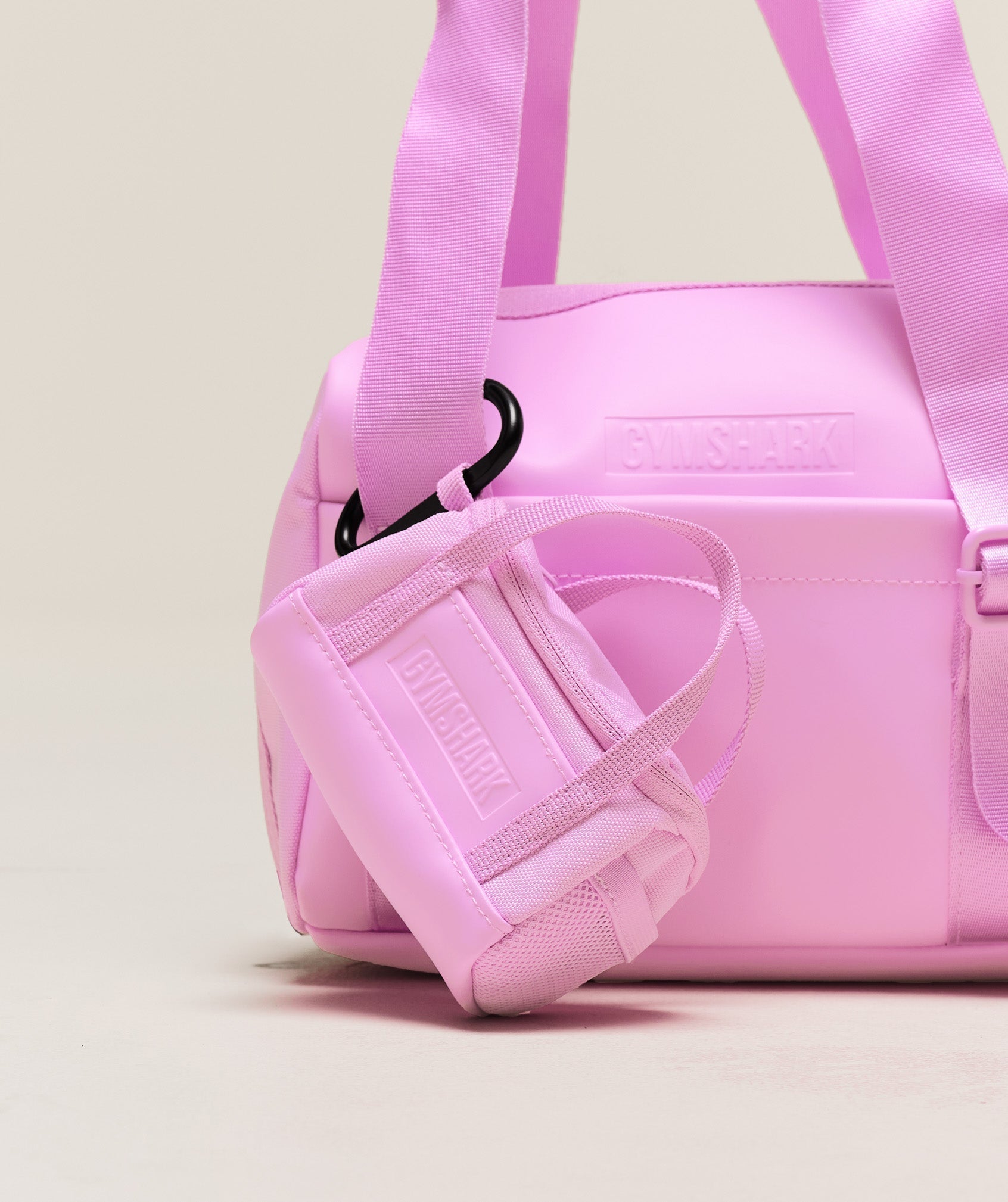 Gymshark Mini Everyday Holdall Keychain - Sour Pink