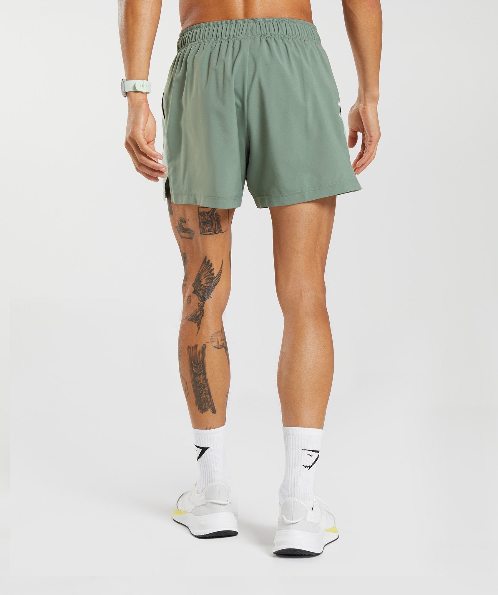 Gymshark Sport 5" Shorts - Willow Green/Desert Sage Green