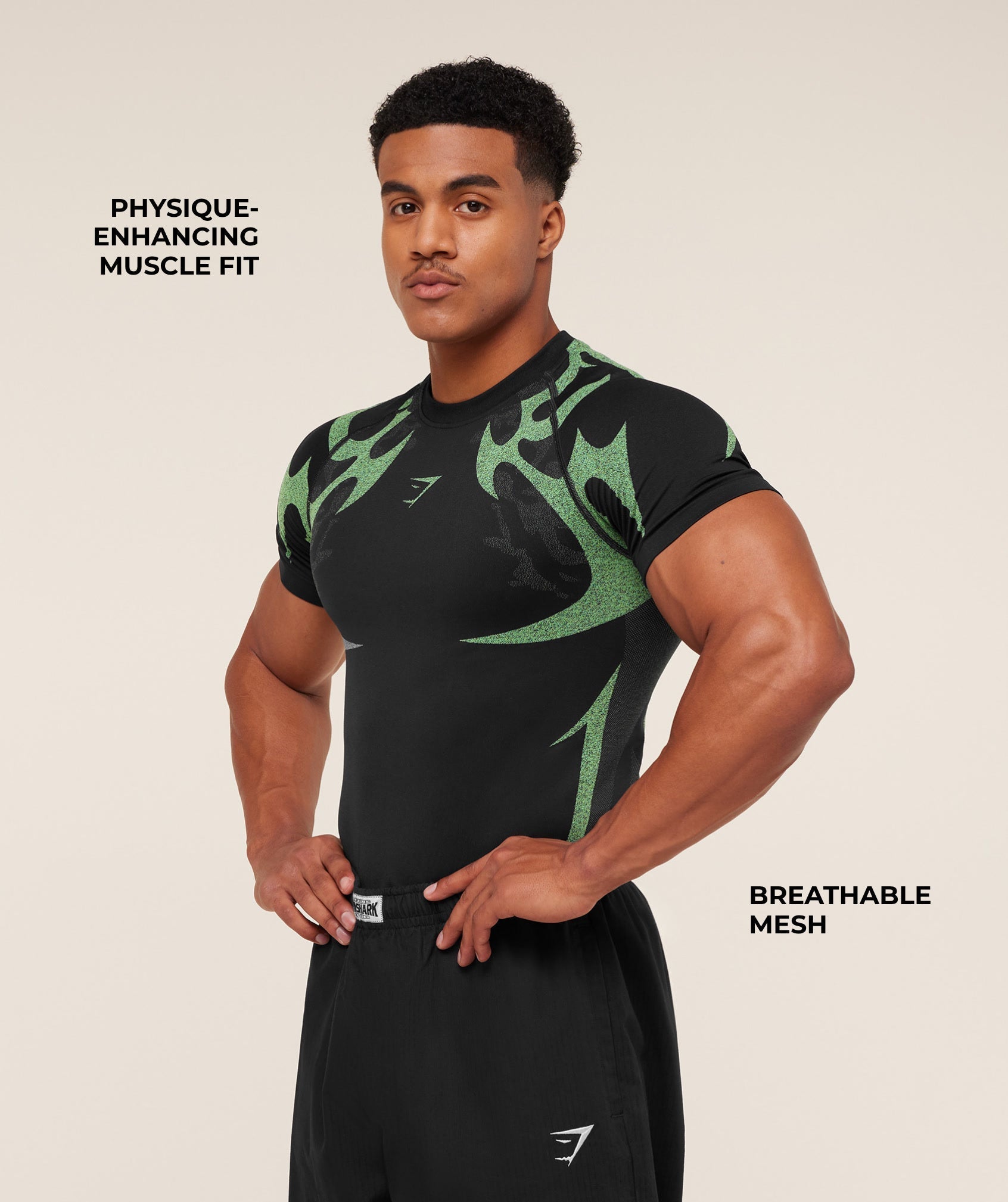 Gymshark Storm Seamless T-Shirt - Black/Active Green
