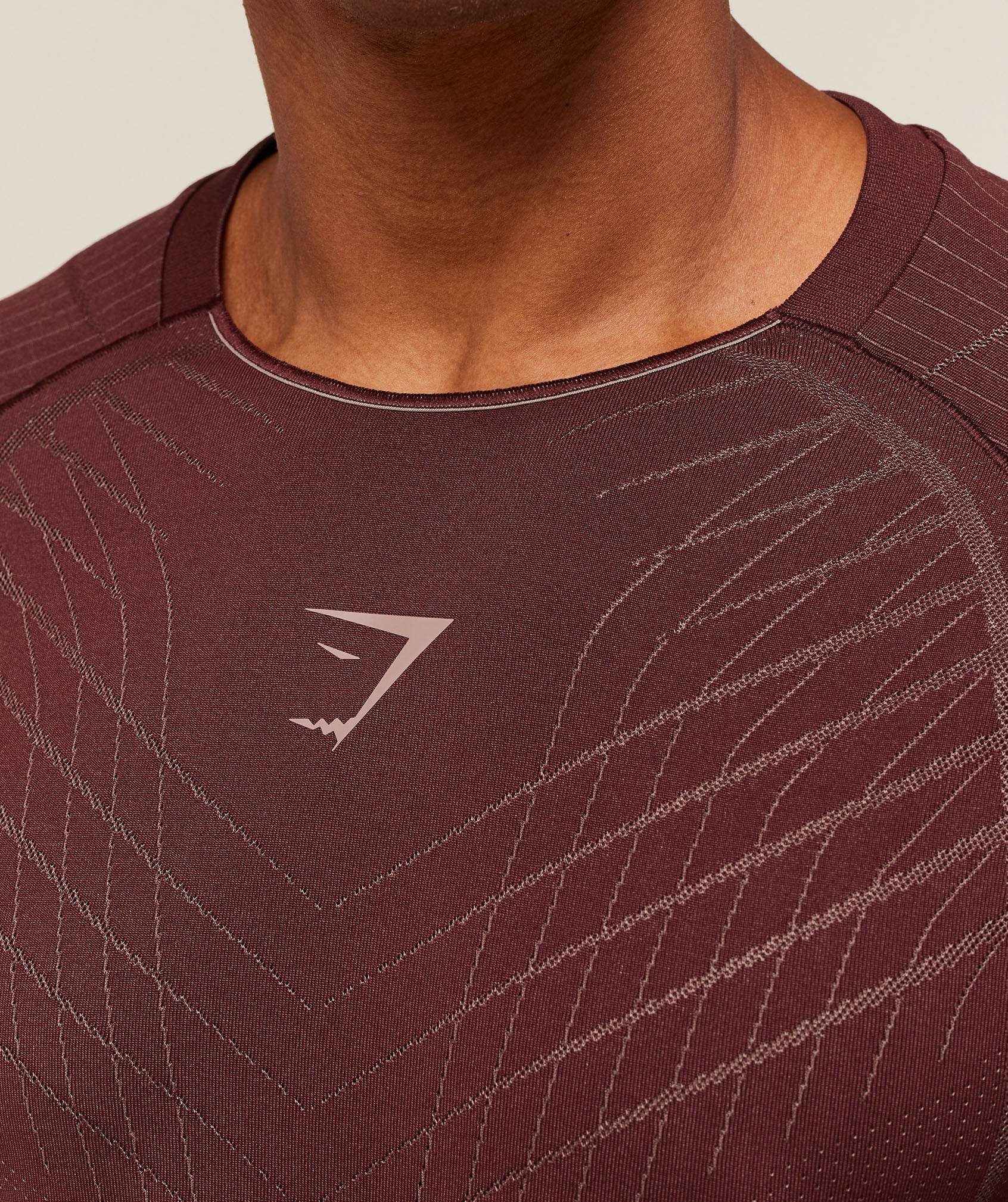 Gymshark Apex Seamless T-Shirt - Rich Maroon/Chestnut Pink