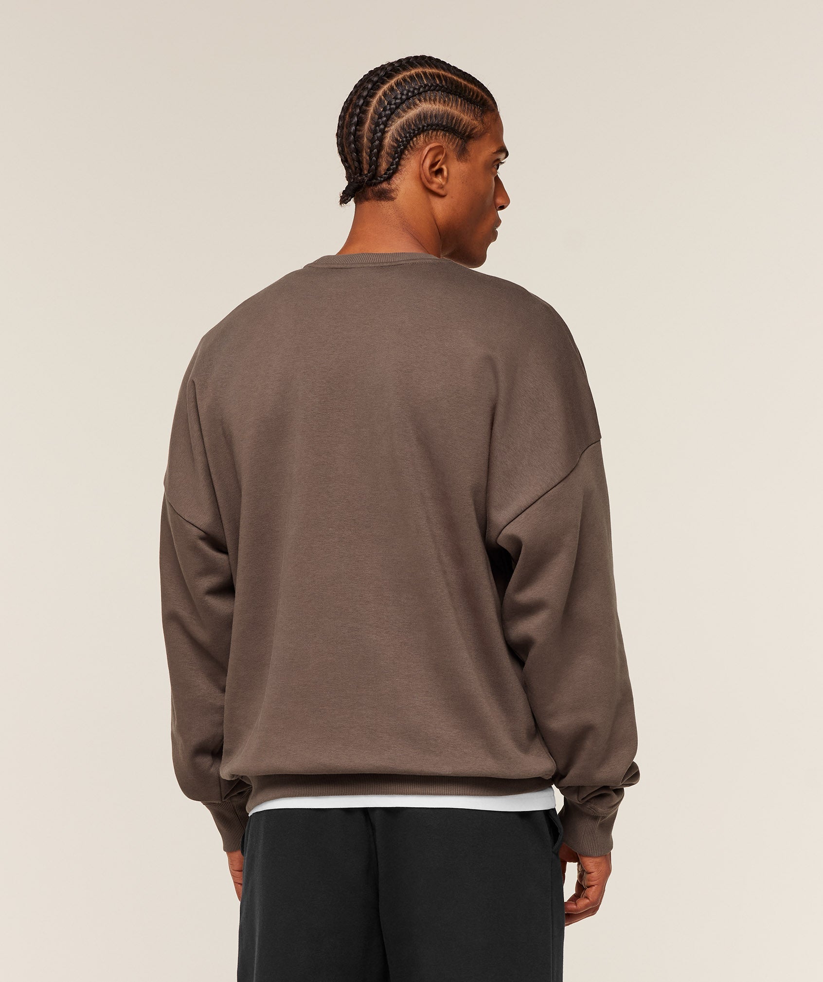 Gymshark Oversized Crest Crew - Soft Brown