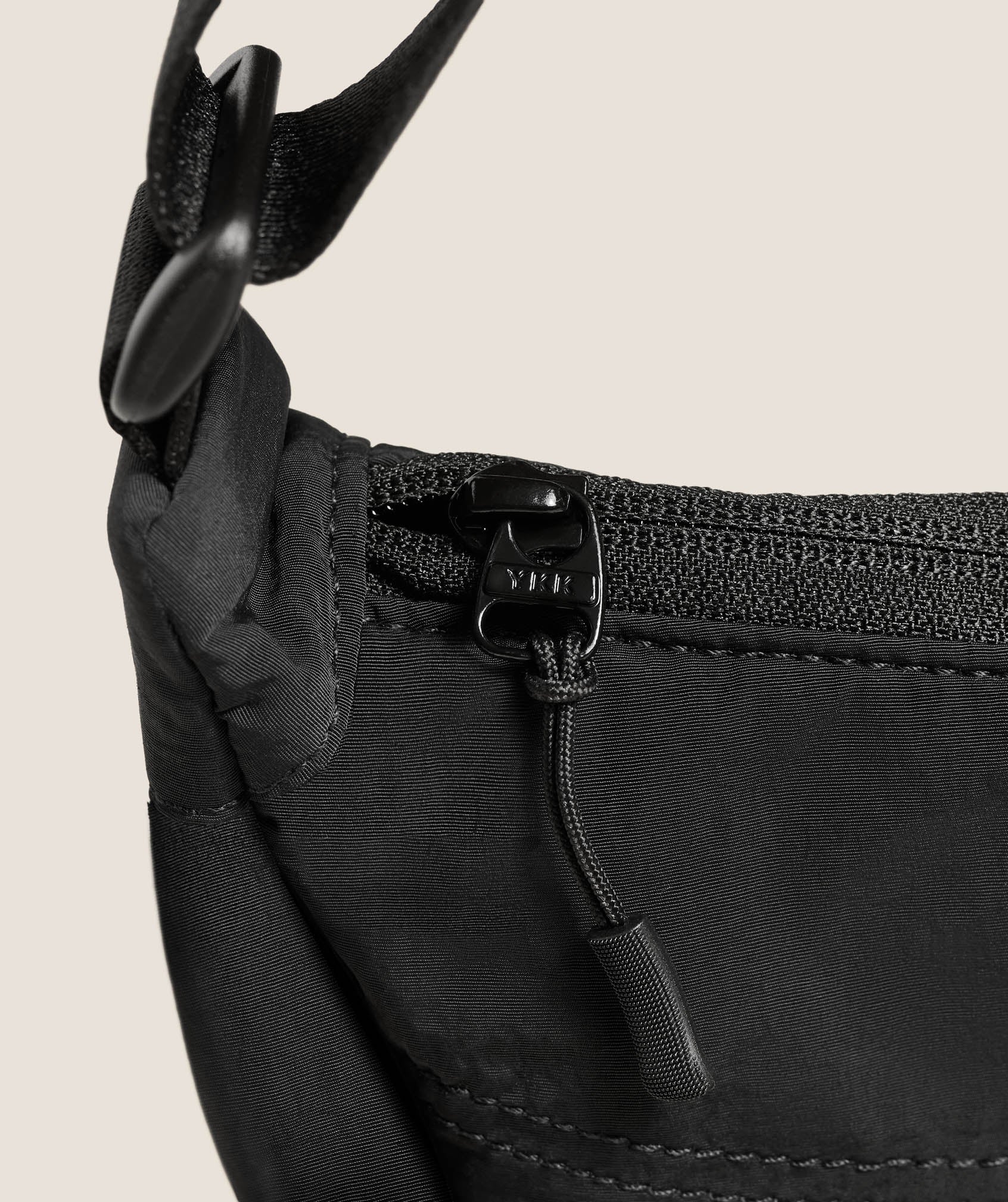 Gymshark Pleat Crossbody - Black