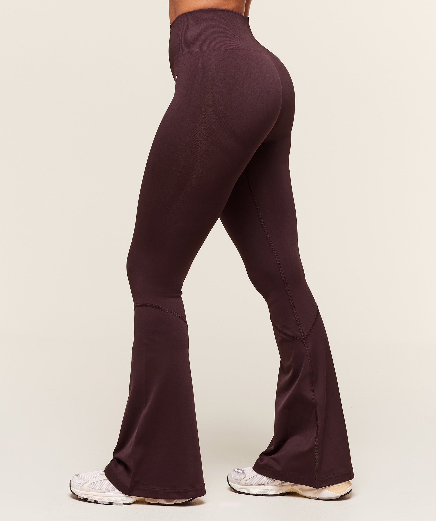 Gymshark Everyday Seamless Flared Legging - Cherry Purple