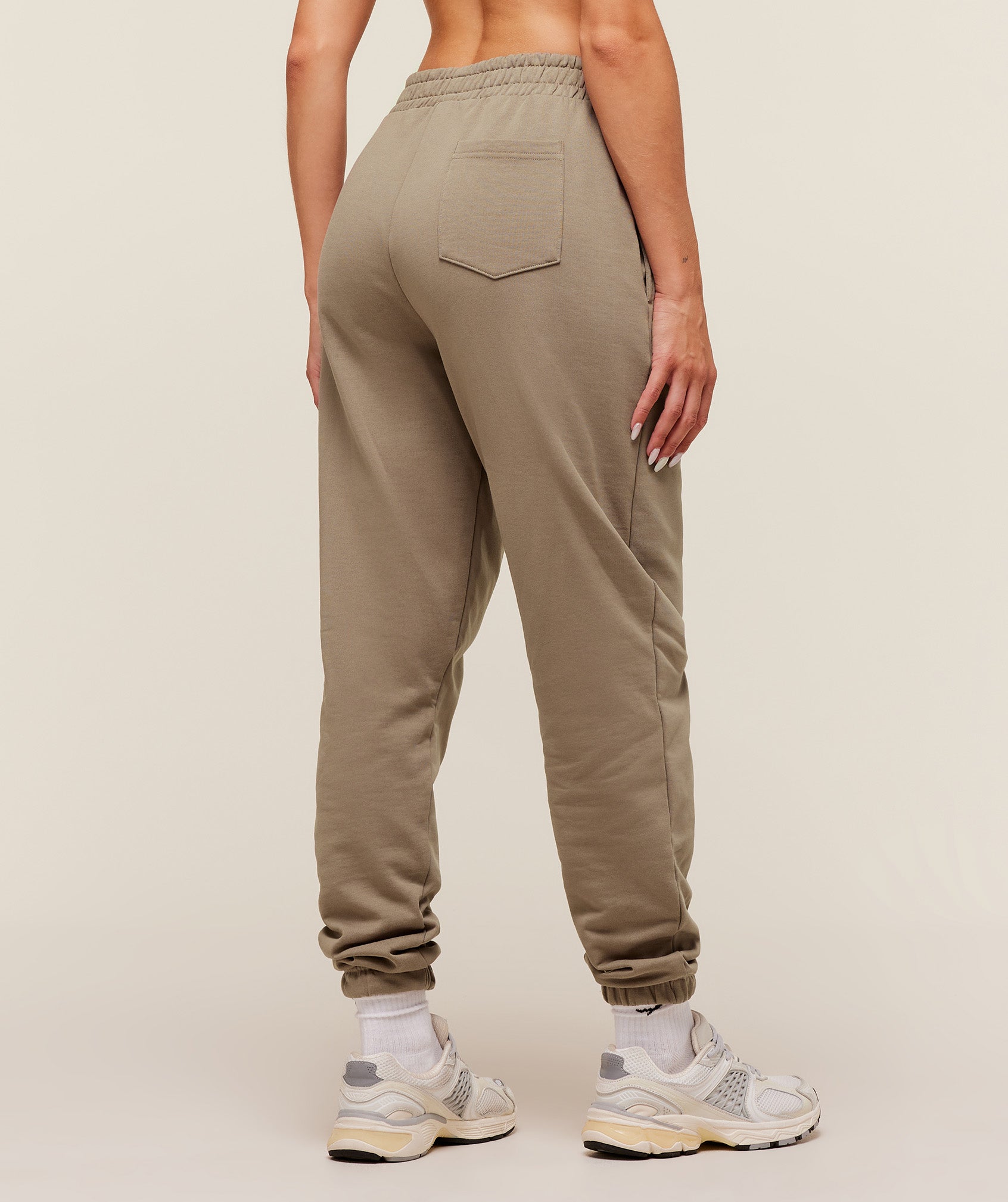 Gymshark Collegiate Graphic Joggers - Lifestyle Brown