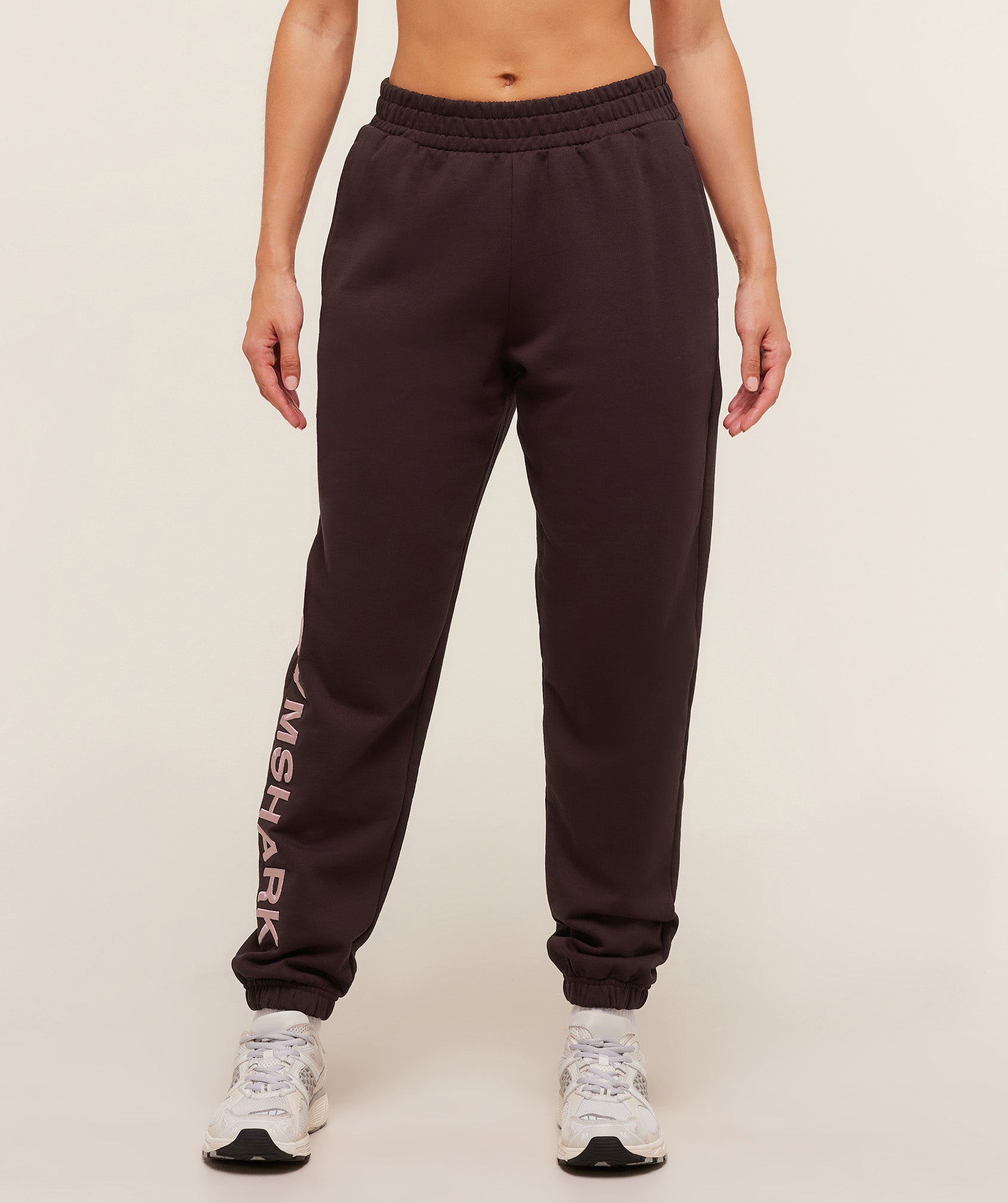 Gymshark Embroidered Logo Joggers - Cherry Purple